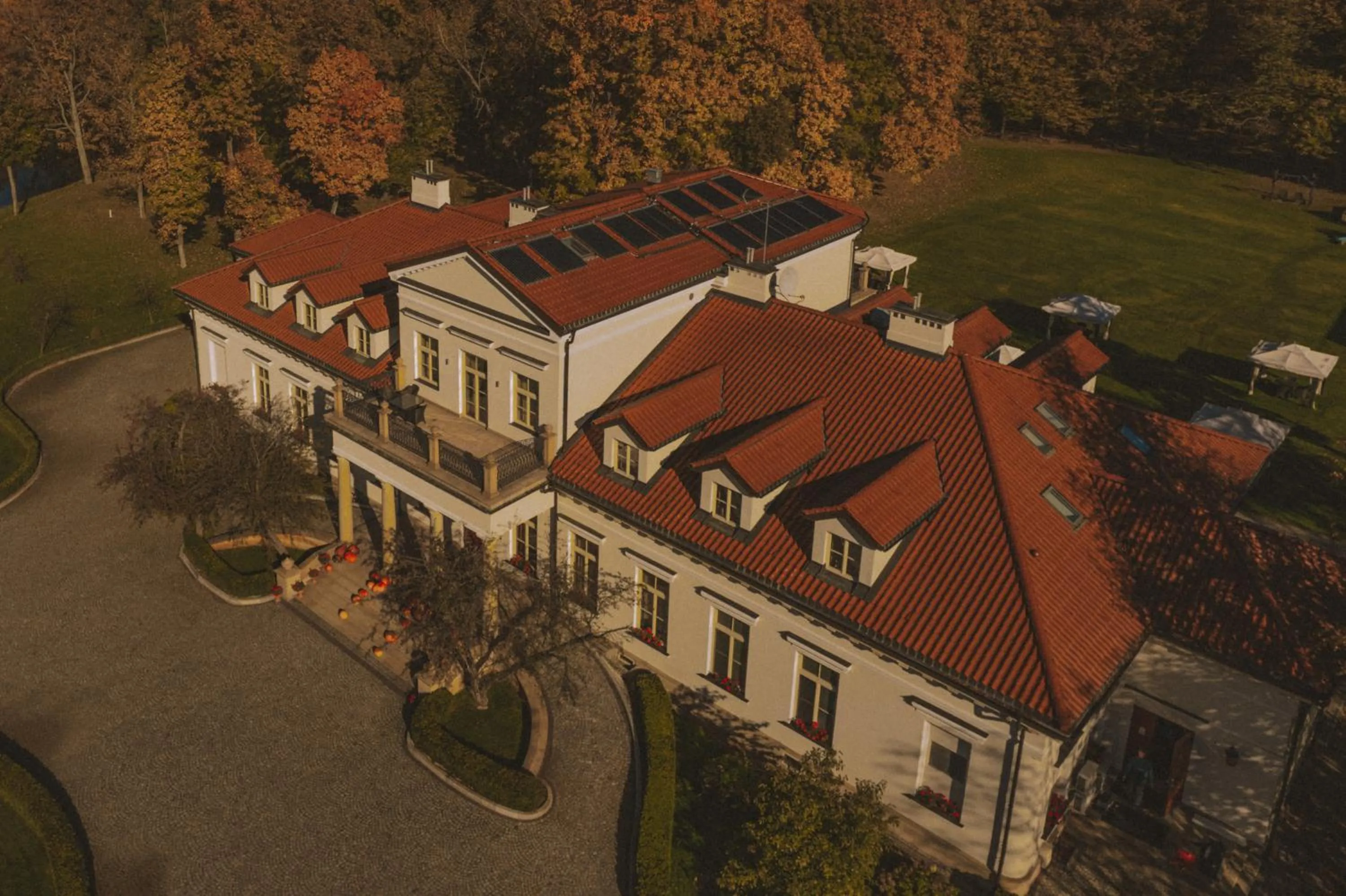 Property building in Pałac Żelechów Spa & Wellness