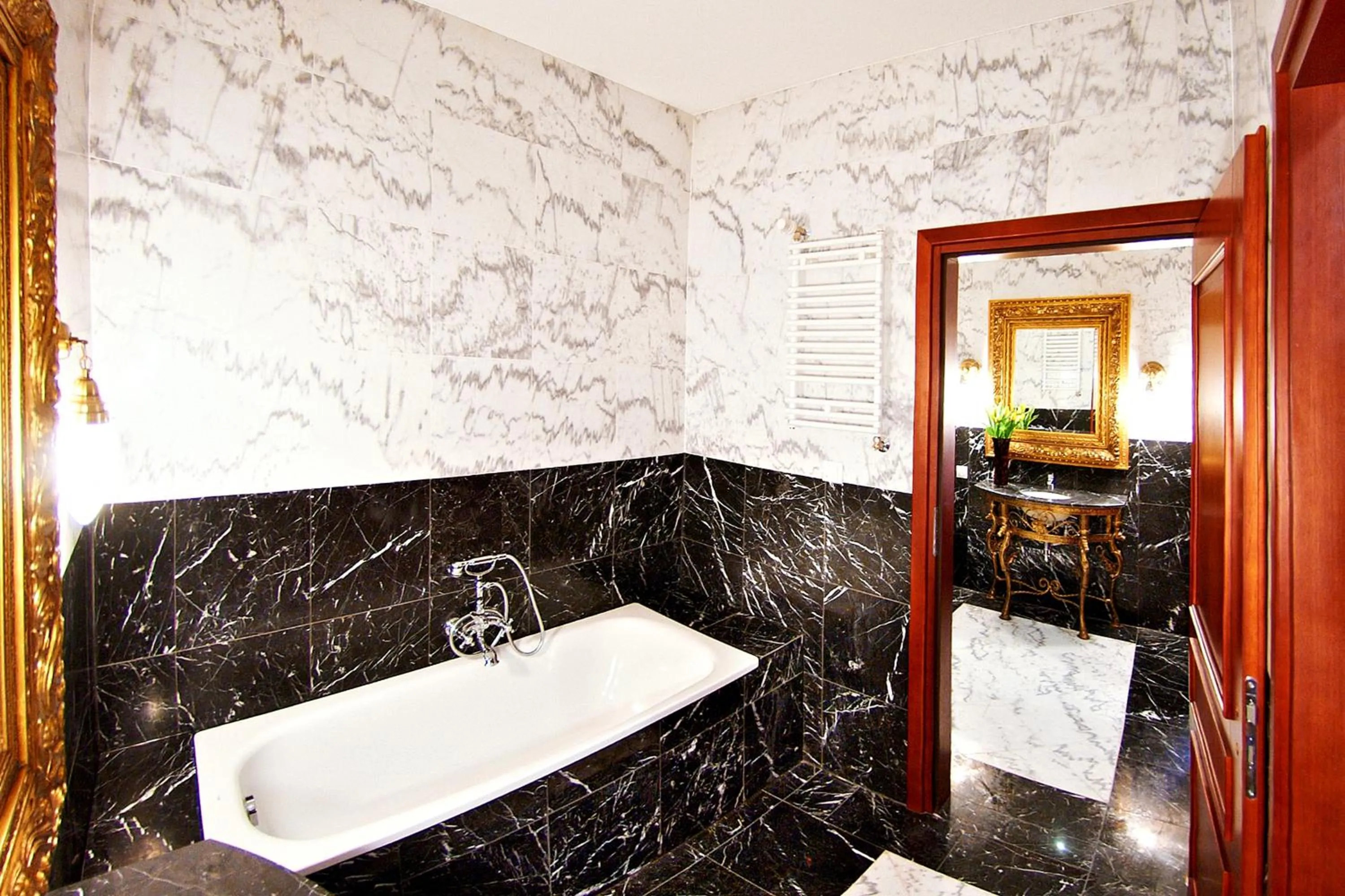 Bathroom in Pałac Żelechów Spa & Wellness