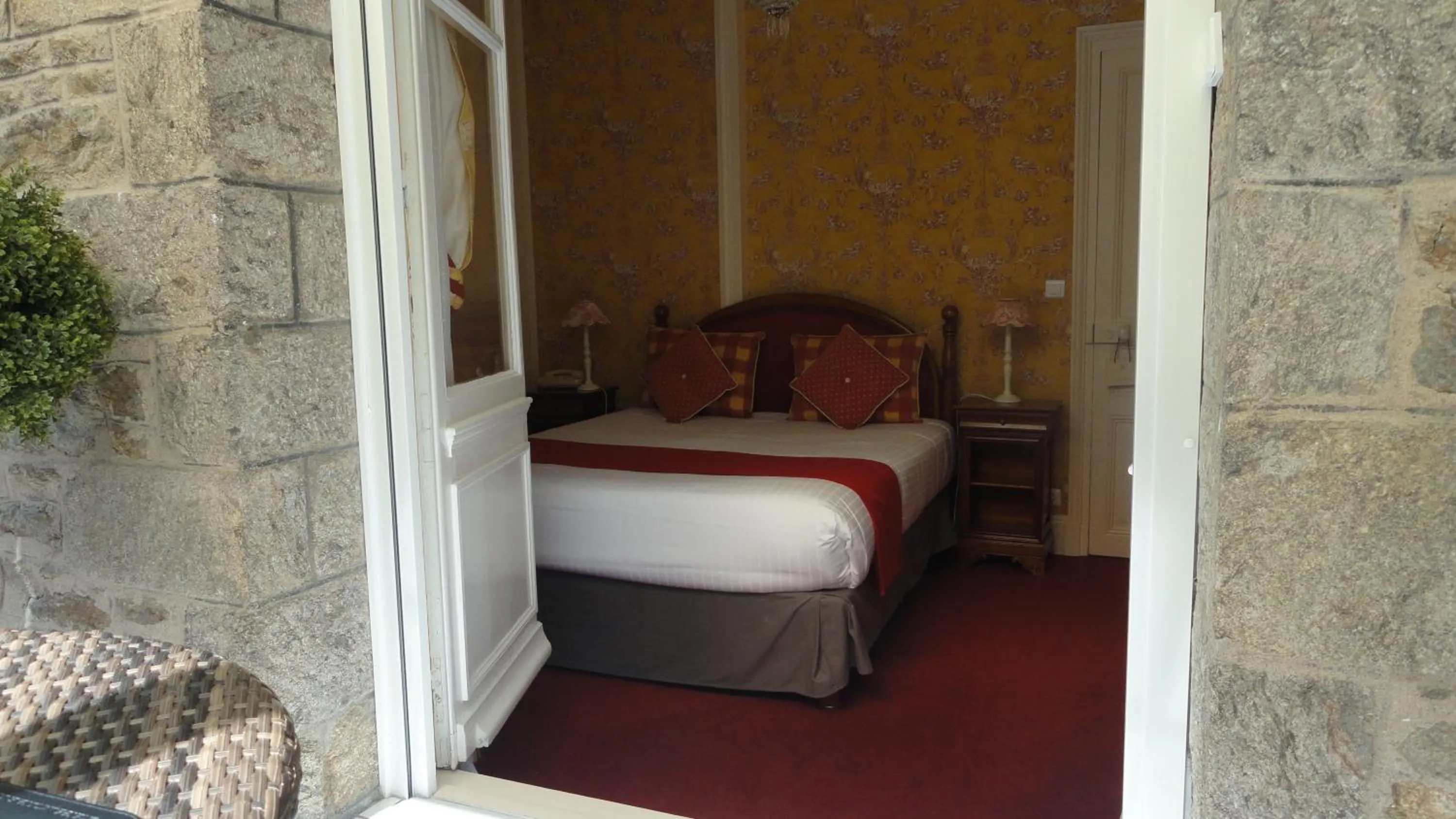 Bed in Hotel Villa Reine Hortense