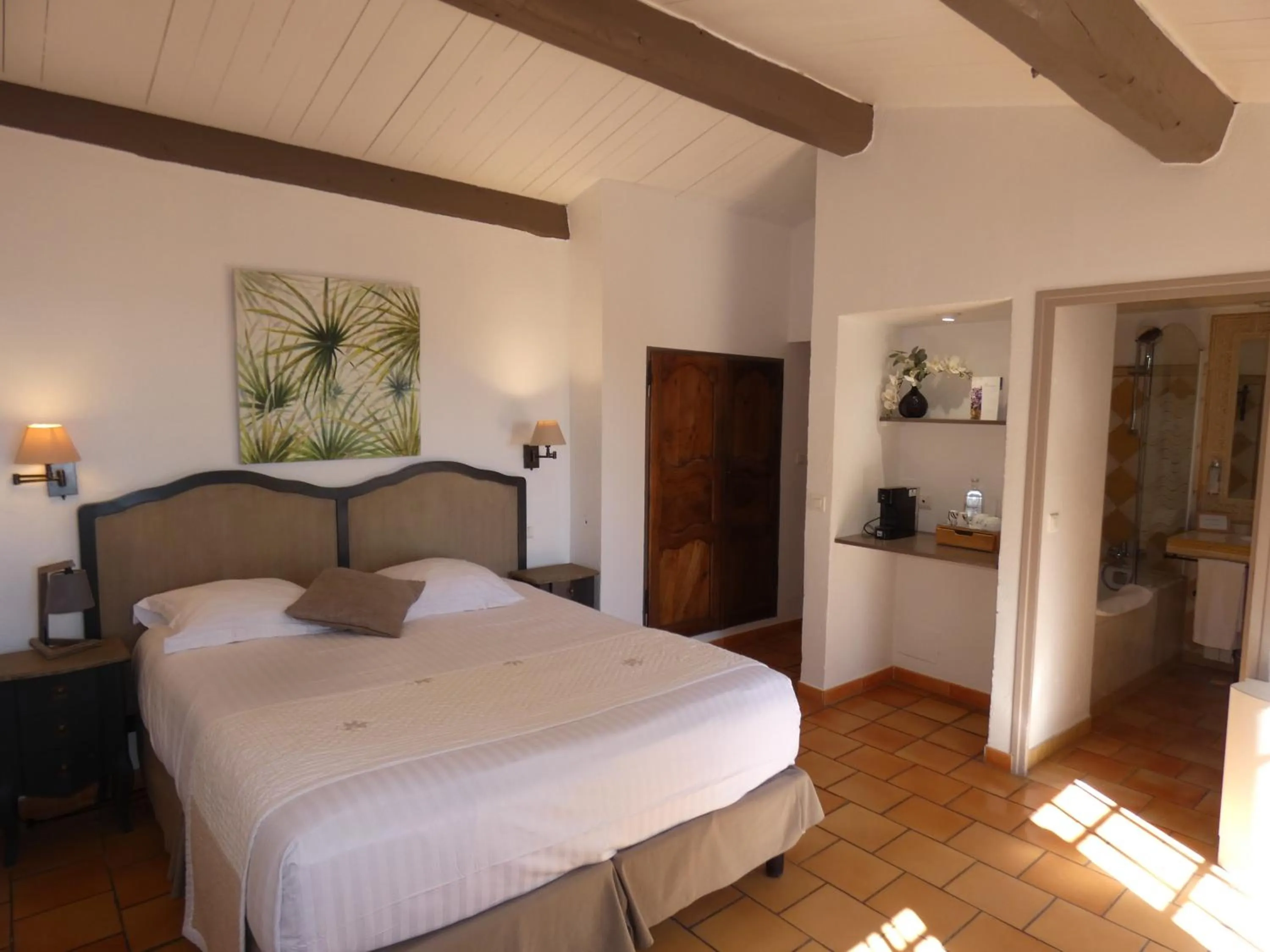 Bedroom, Bed in Garrigae Abbaye de Sainte Croix