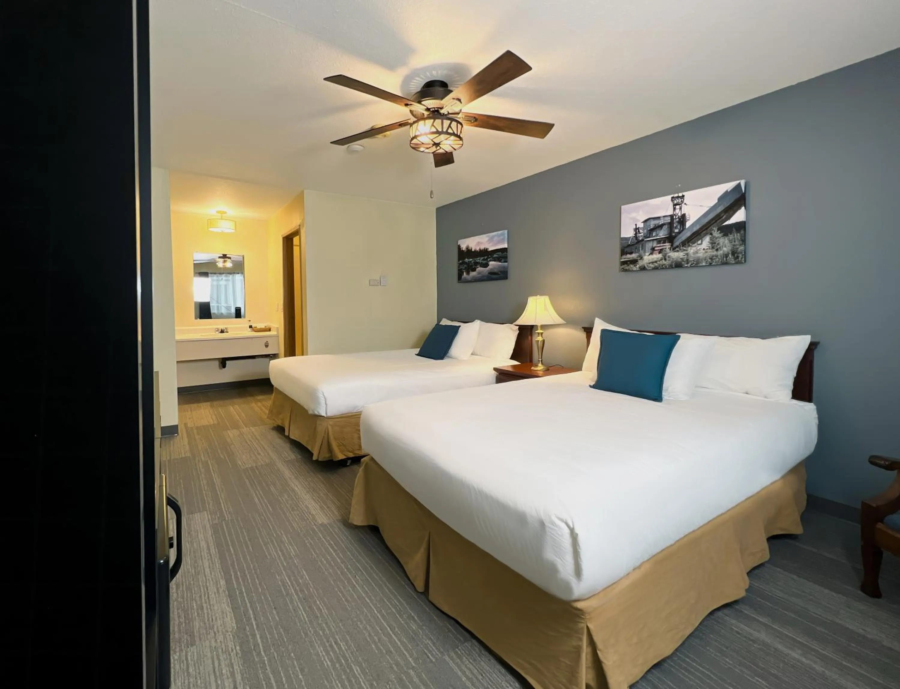 Bed in The Downtown, a Coast Hotel