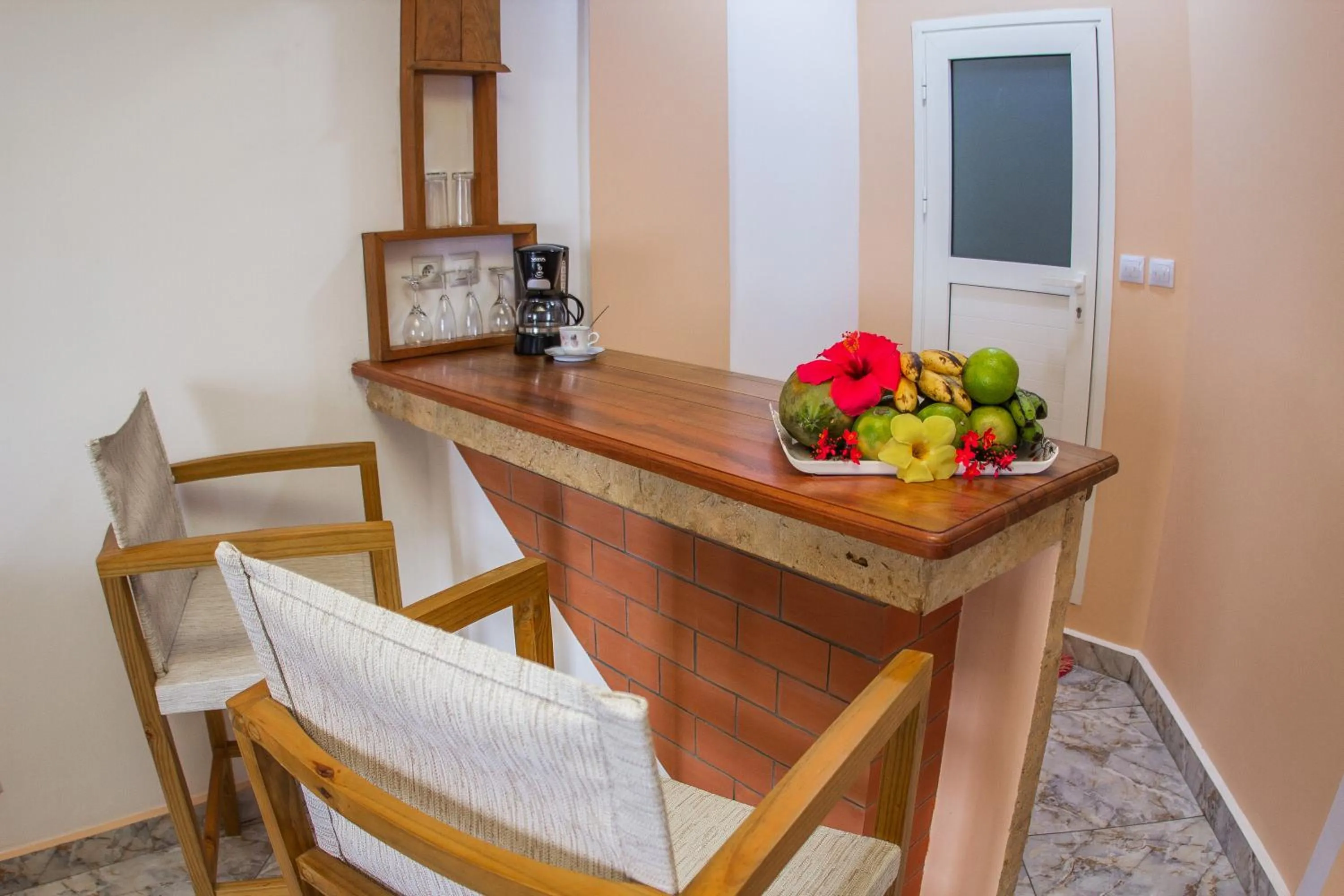 Kitchen or kitchenette in Cambria Hotel