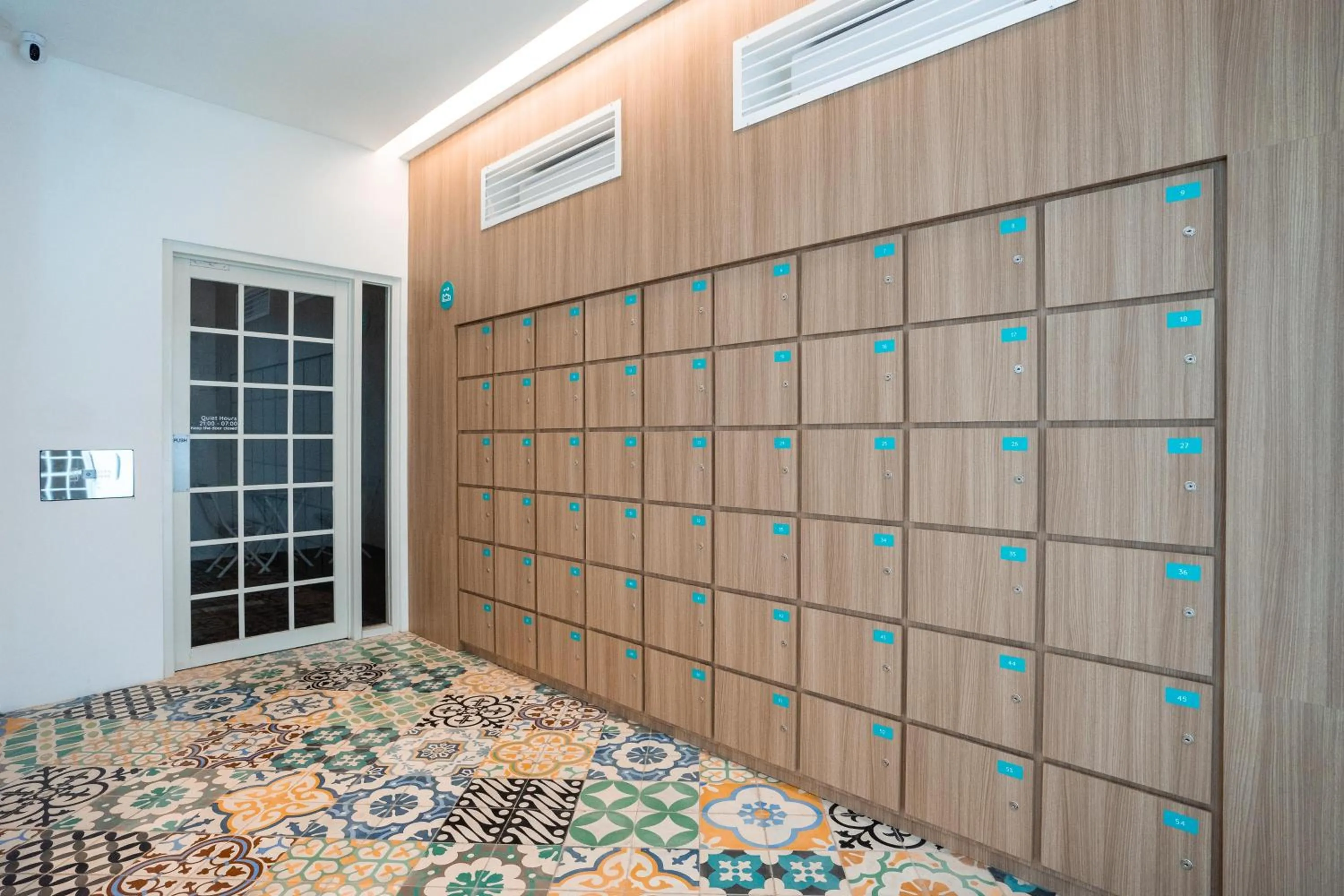 Decorative detail, Bed in Bobopod Kota Lama, Semarang