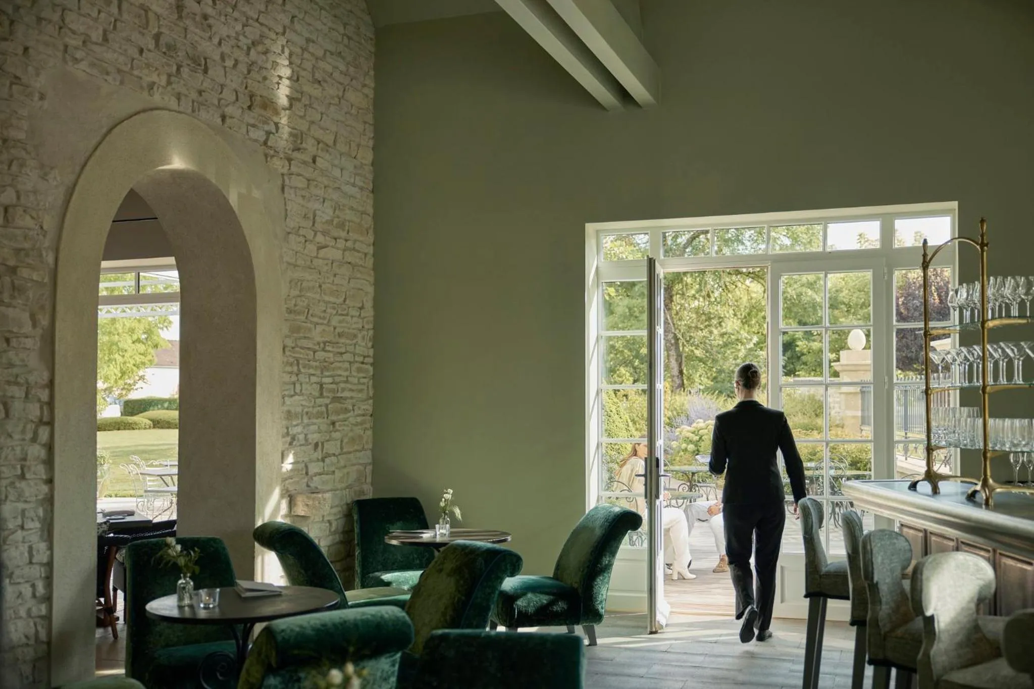 Restaurant/places to eat in COMO Le Montrachet