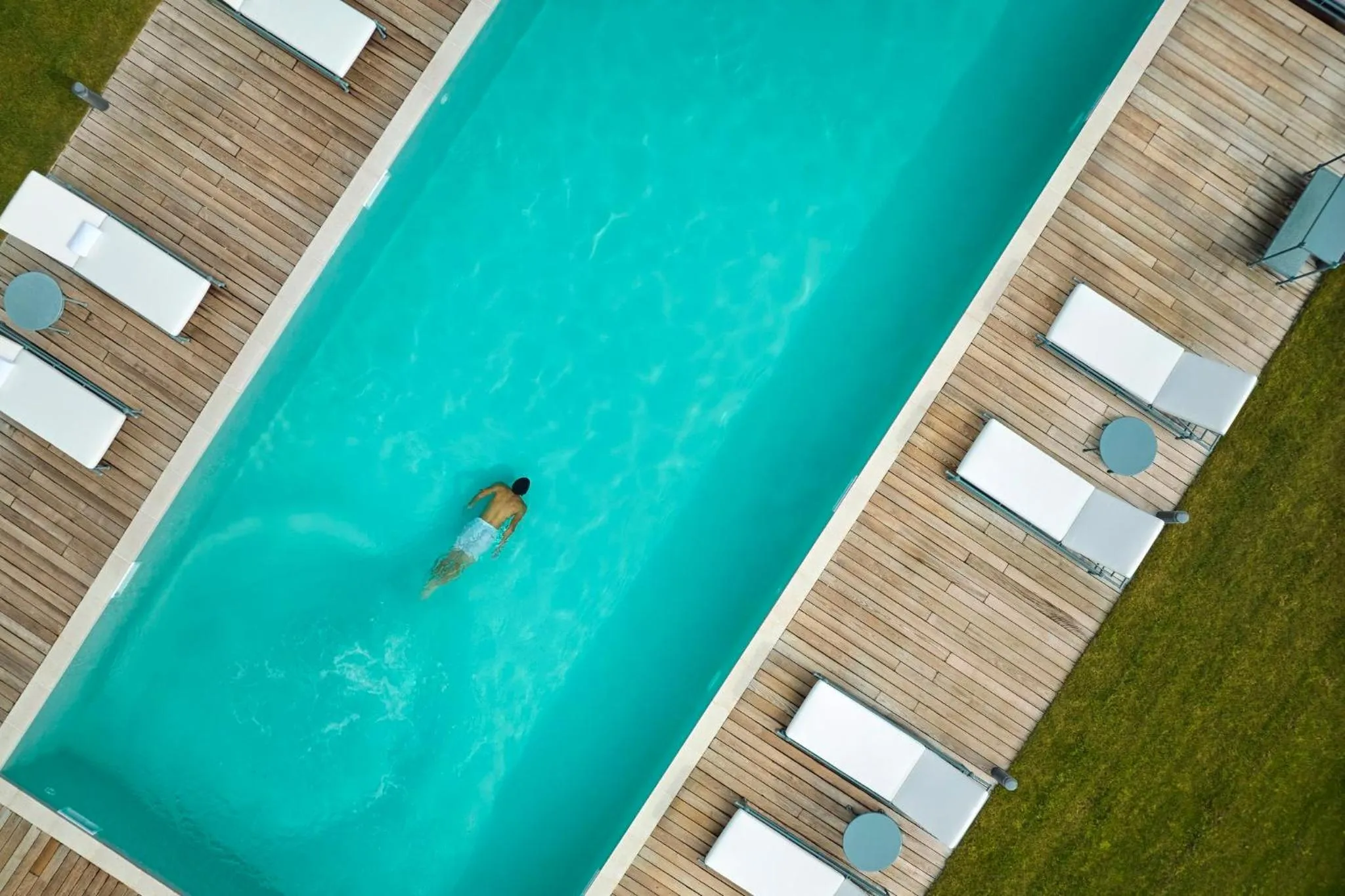 Swimming pool in COMO Le Montrachet