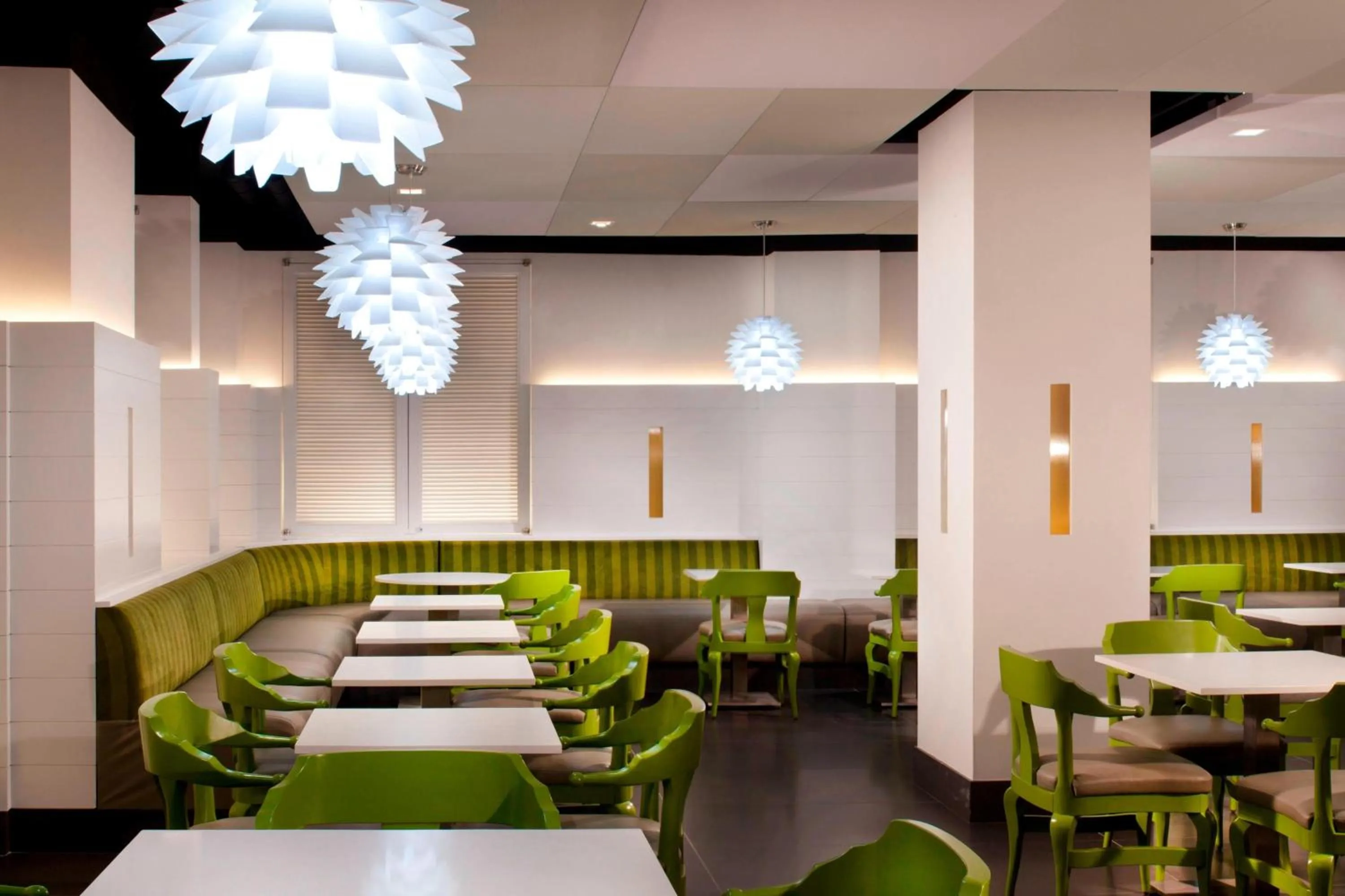 Restaurant/places to eat in Residence Inn by Marriott New York Downtown Manhattan/World Trade Center Area