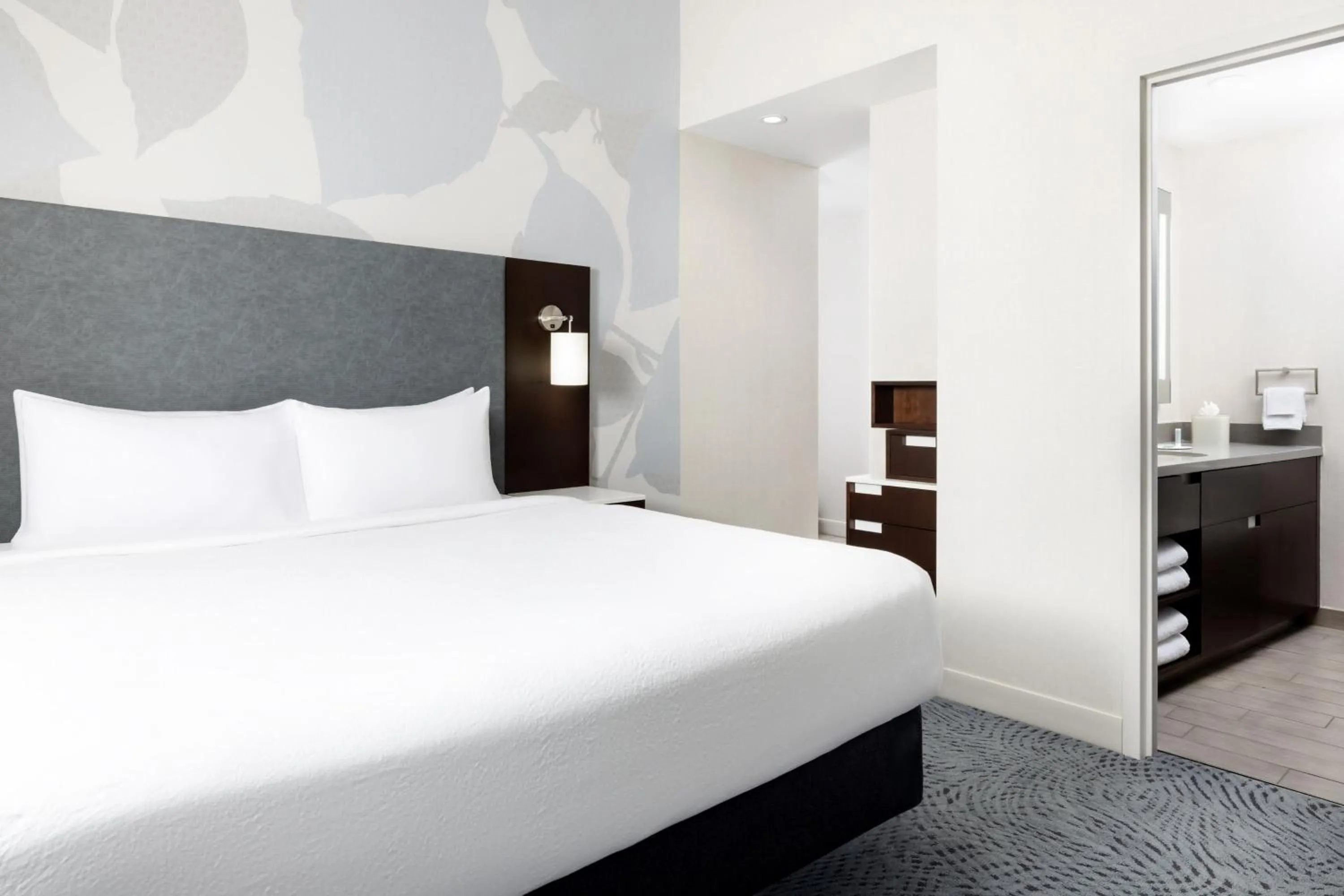 Bedroom, Bed in Residence Inn by Marriott New York Downtown Manhattan/World Trade Center Area