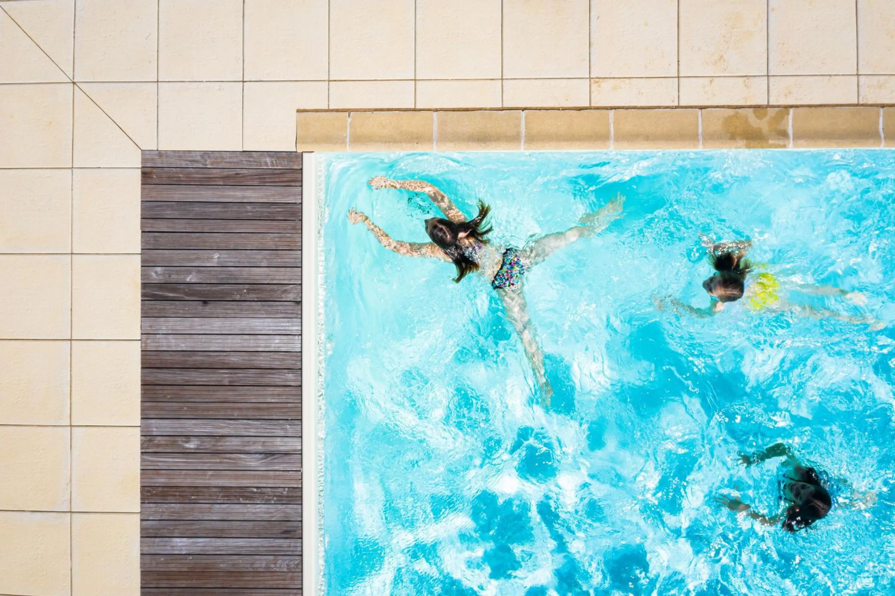 Pool view in Eco-Domaine La Fontaine - HOTEL-SPA - 300 m Plage de la Fontaine aux Bretons