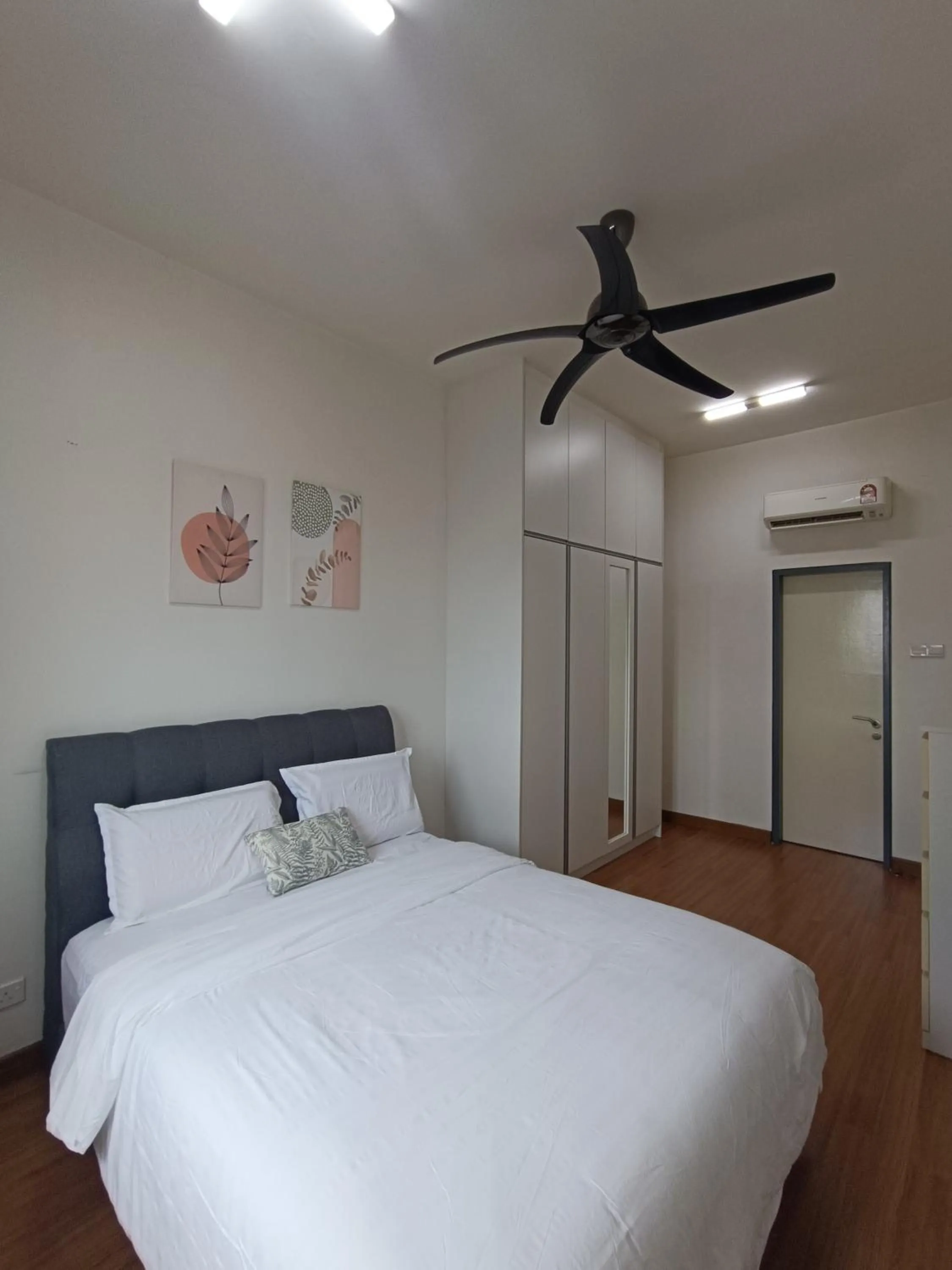 Bed in Da Men Subang Jaya USJ by Iconique