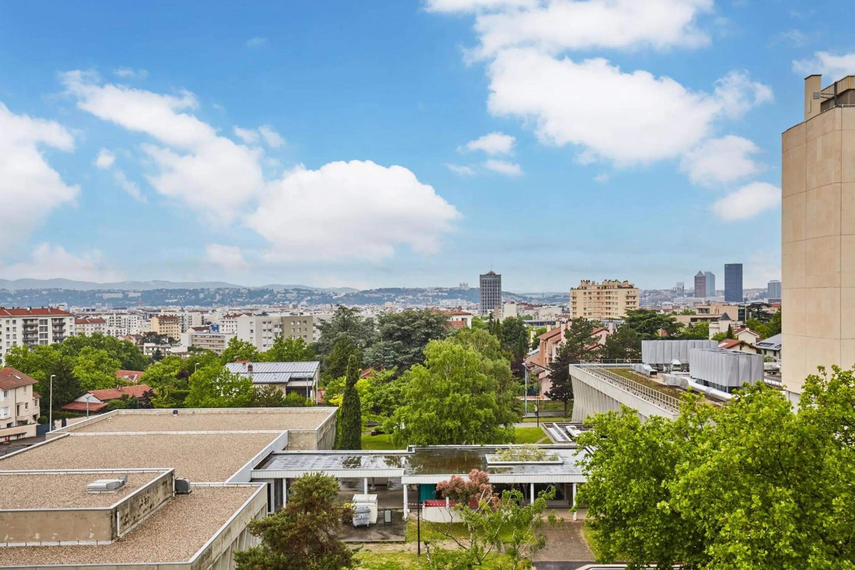 City view in Appart'hôtel Odalys City - Bioparc Lyon Est