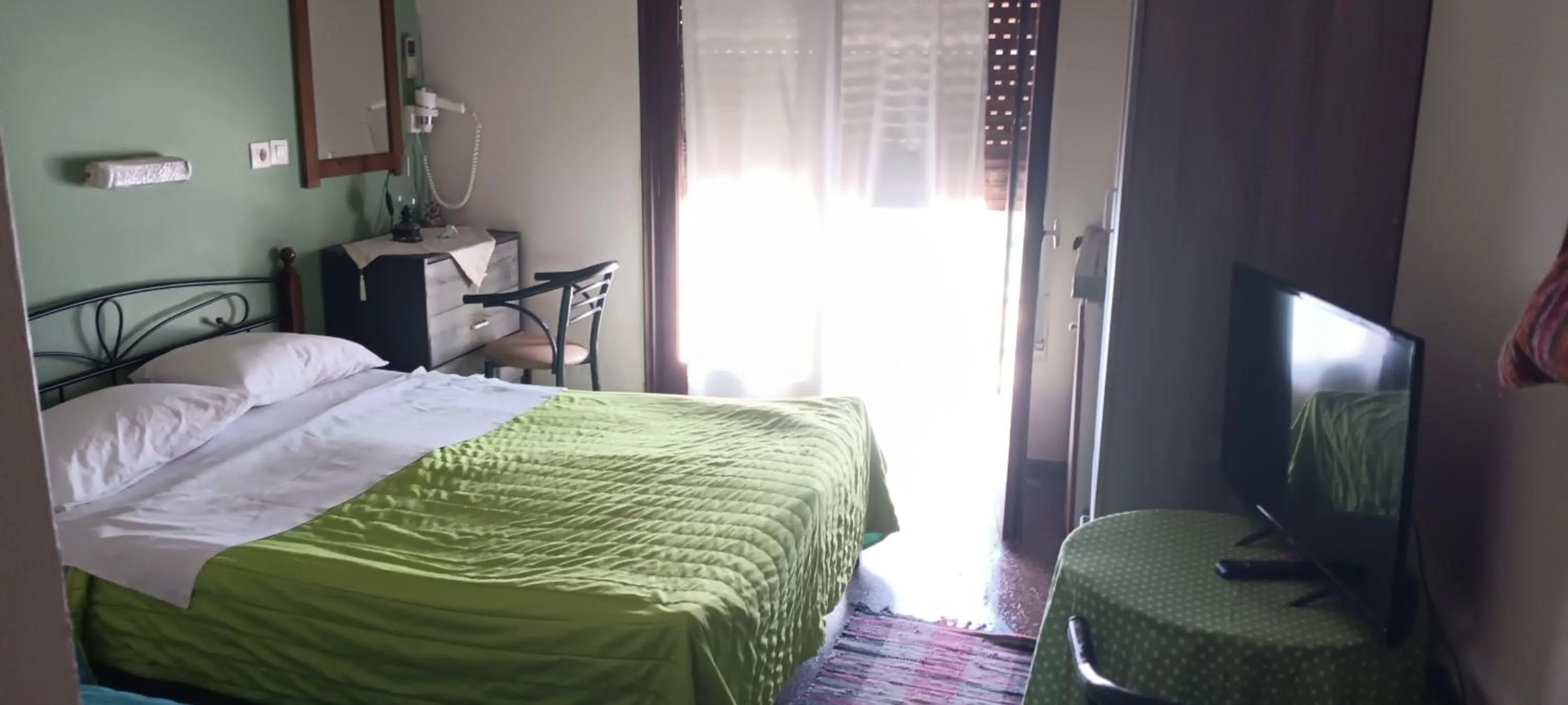 Bedroom, Bed in Hotel zakros rooms-restaurant