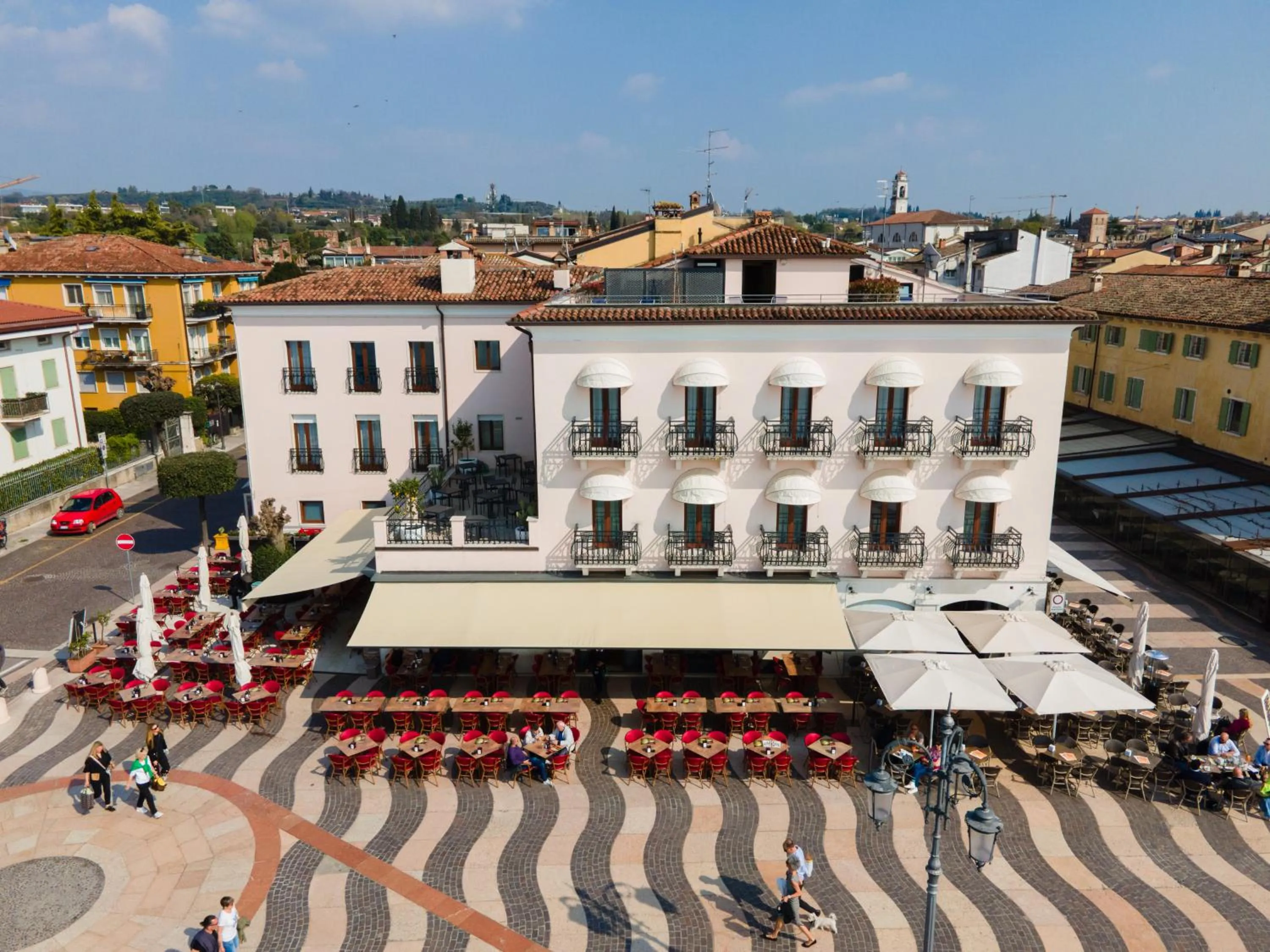 Property building in La Vista Postcard Hotel