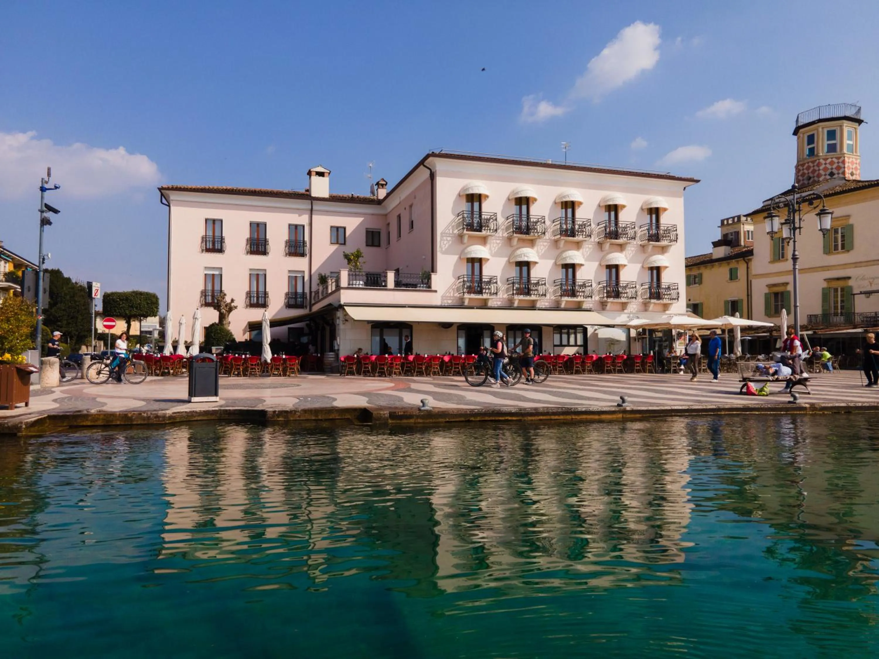 Property building in La Vista Postcard Hotel