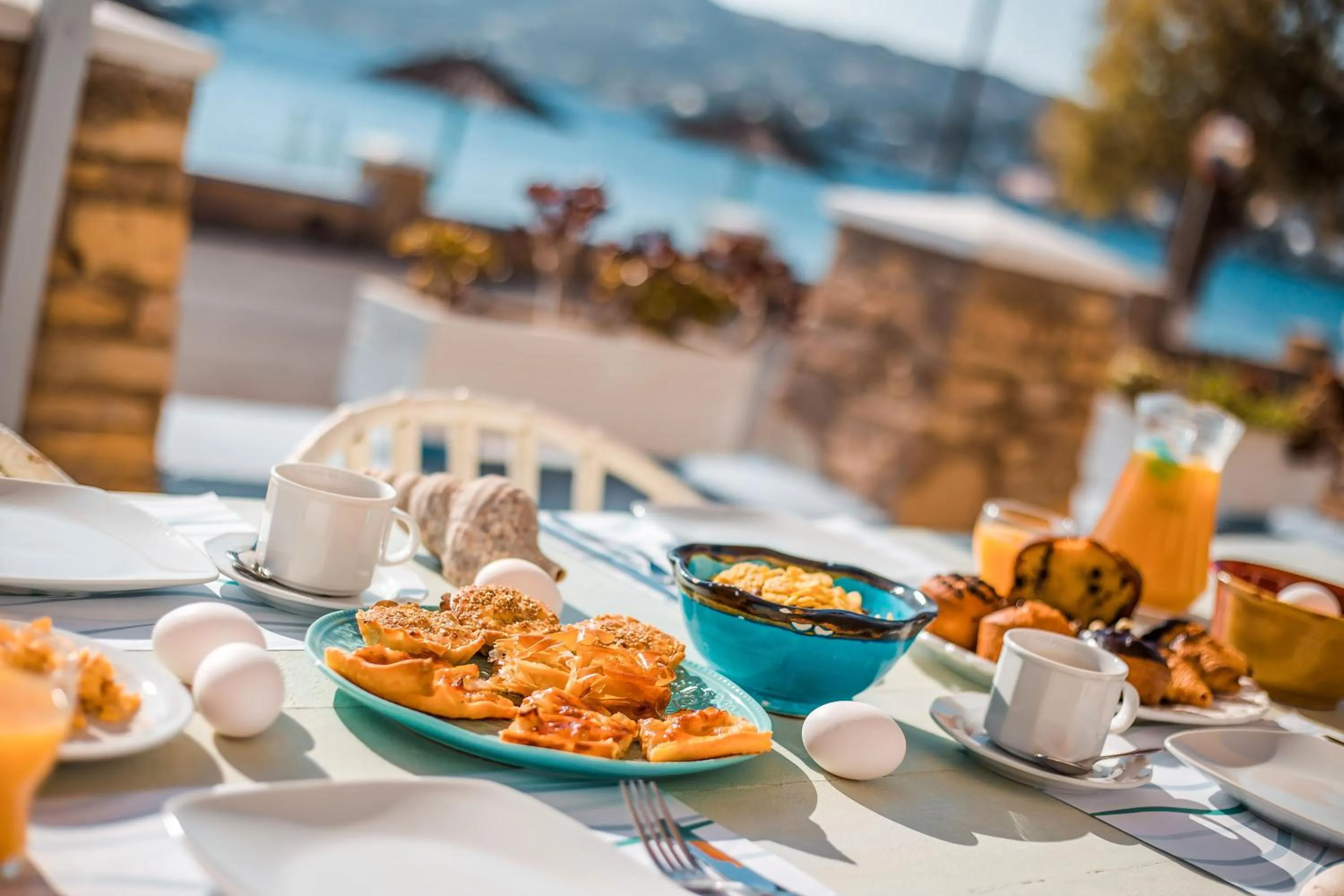 Food and drinks in Alea Mare Hotel