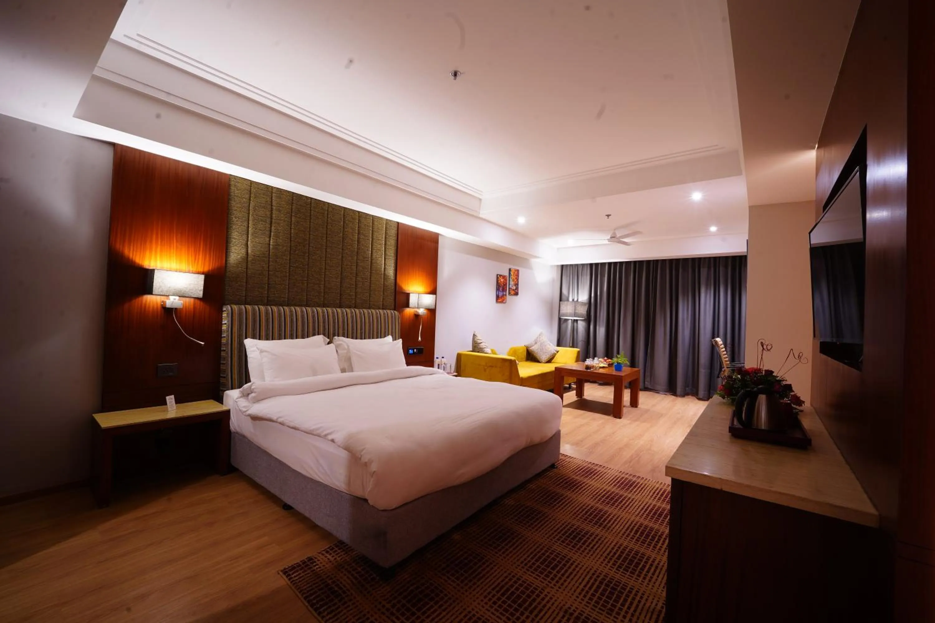 Bedroom, Bed in Babylon Capital