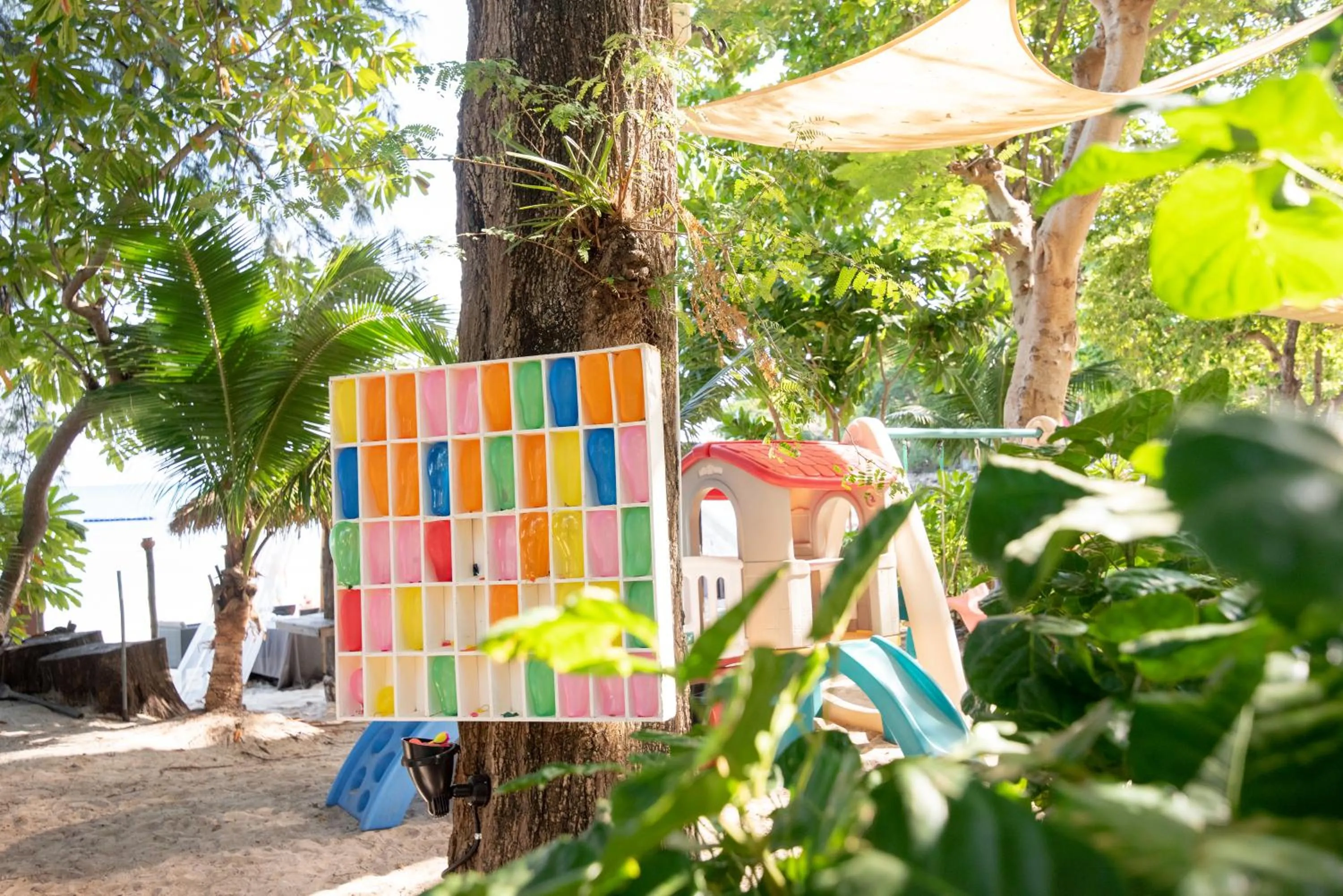 Swimming pool in Samed Tropical Resort