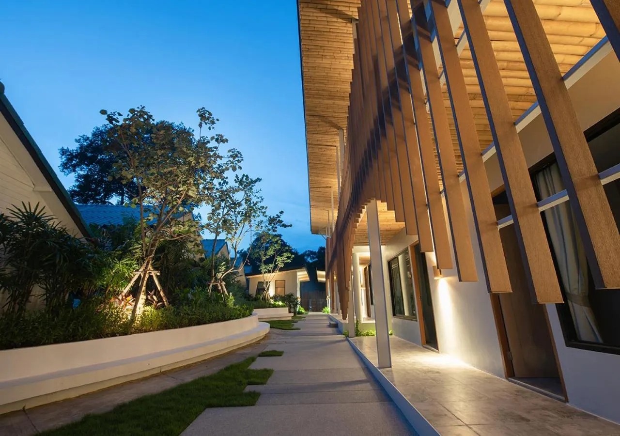 Property building in Samed Tropical Resort