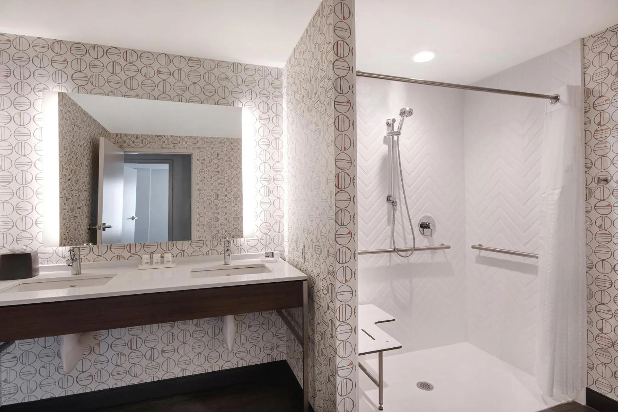 Bathroom in Holiday Inn Detroit Northwest - Livonia by IHG