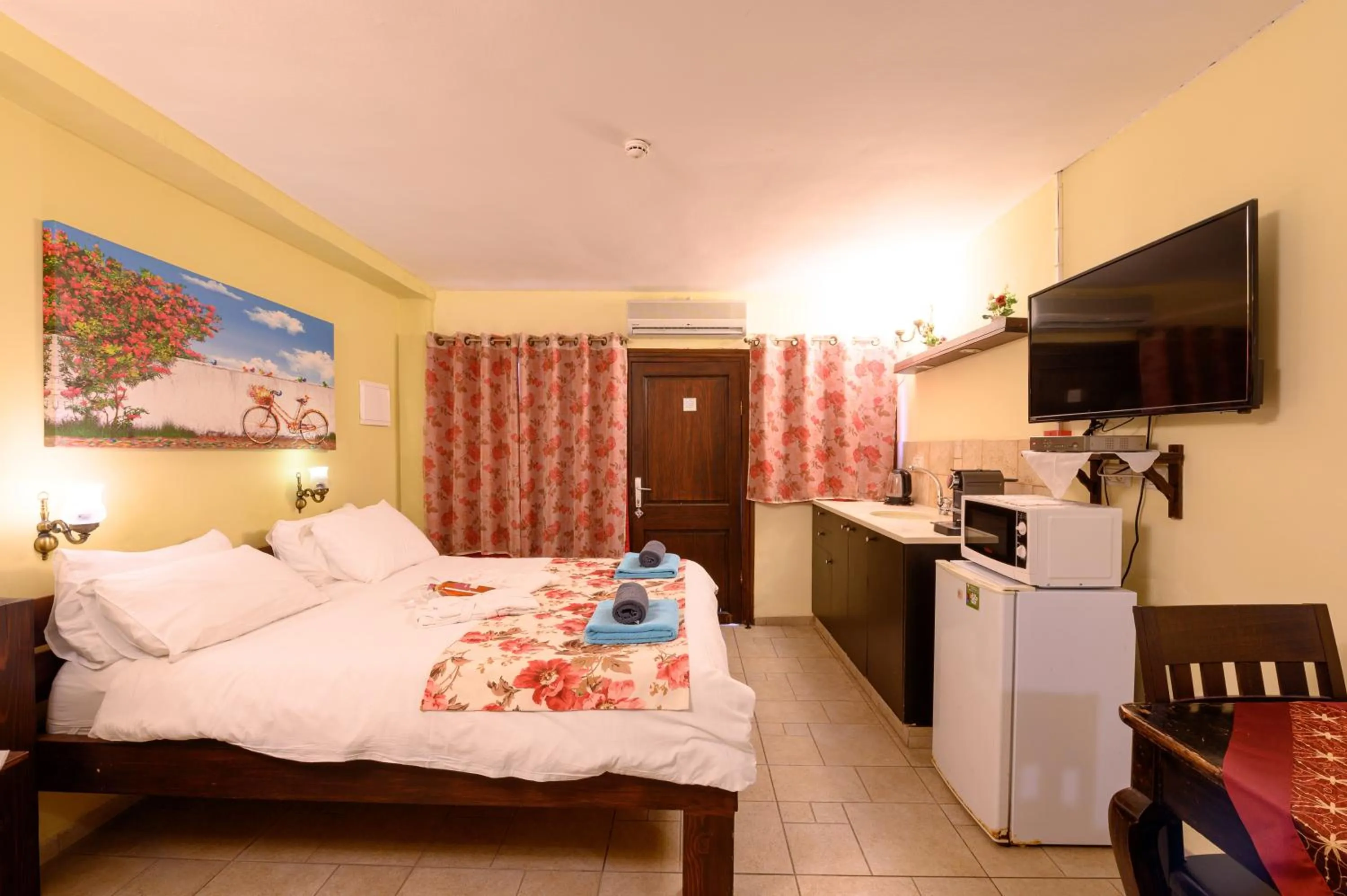 Bed in My Place in the Colony