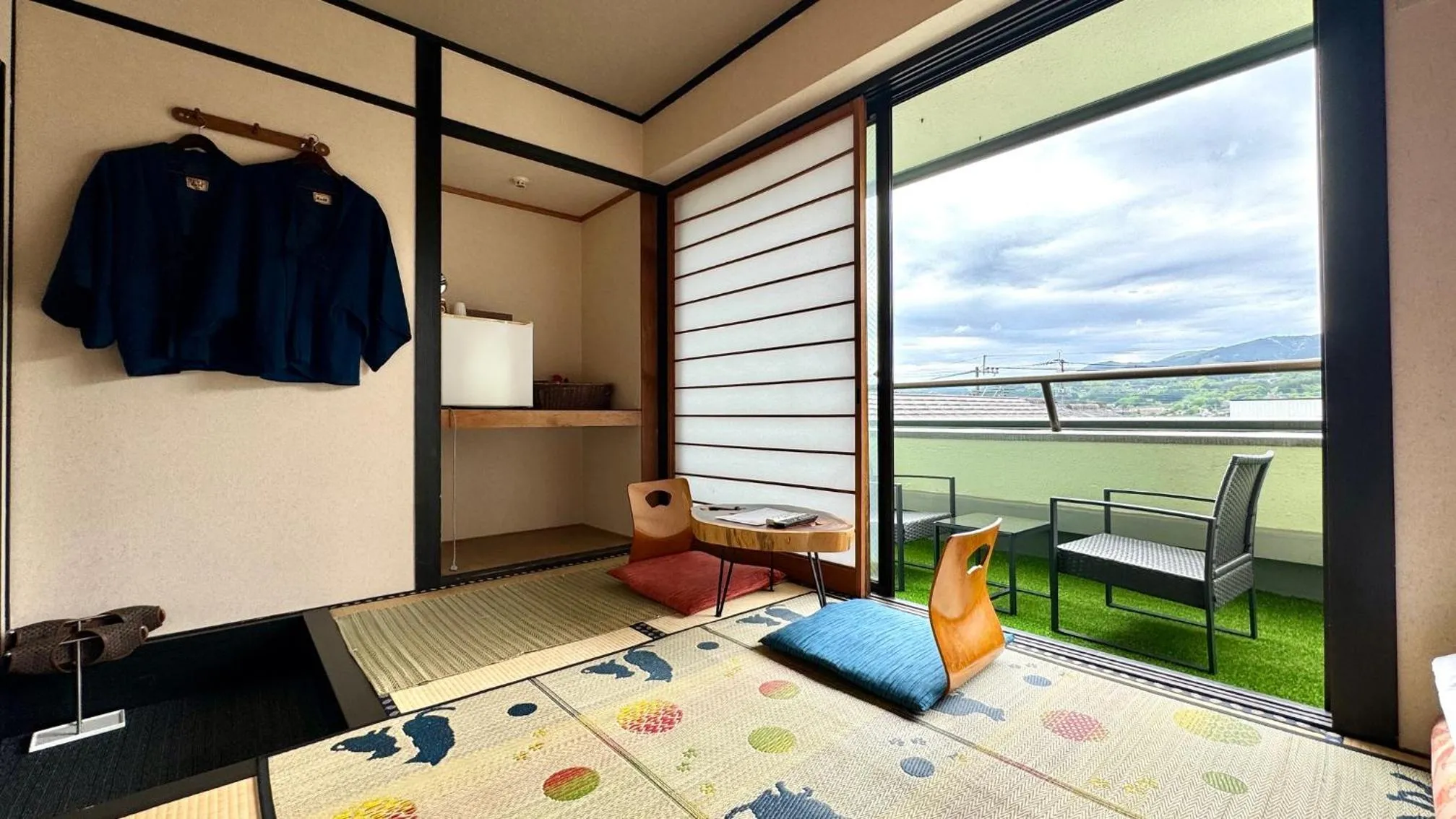 Photo of the whole room, Bed in Yufuin Akarinoyado