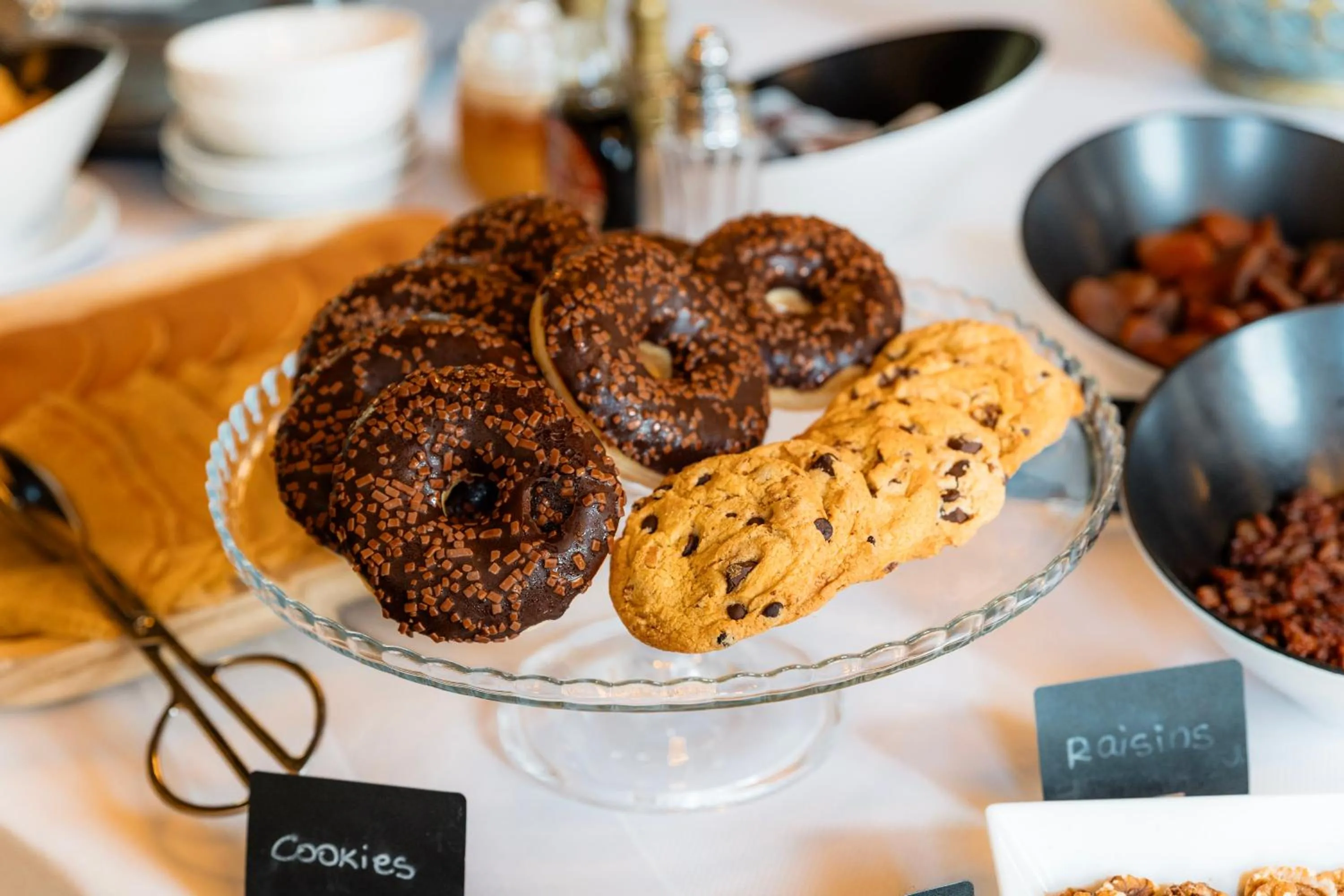 Breakfast in Grand Hôtel "Château de Sully" - Piscine & Spa -Teritoria