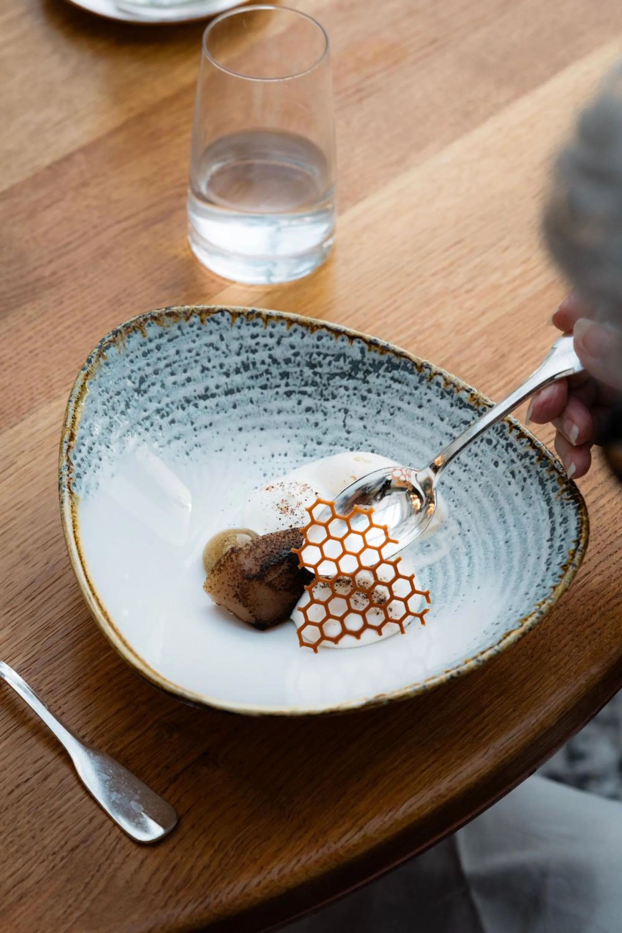 Restaurant/places to eat in Grand Hôtel "Château de Sully" - Piscine & Spa -Teritoria