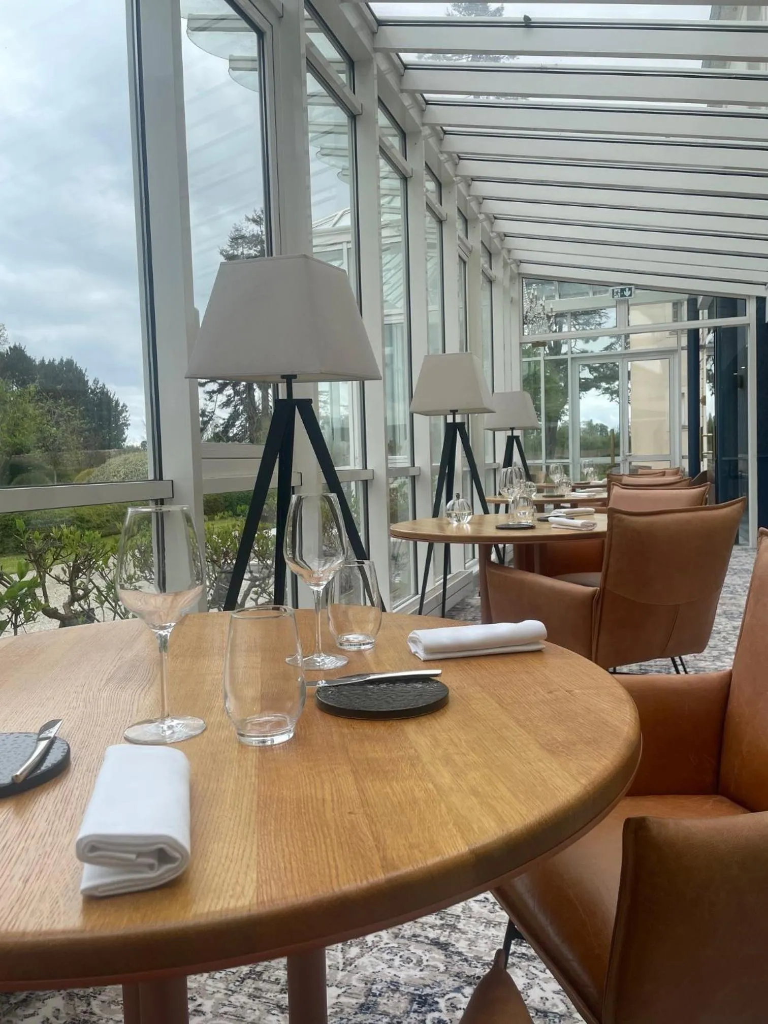 Restaurant/places to eat in Grand Hôtel "Château de Sully" - Piscine & Spa