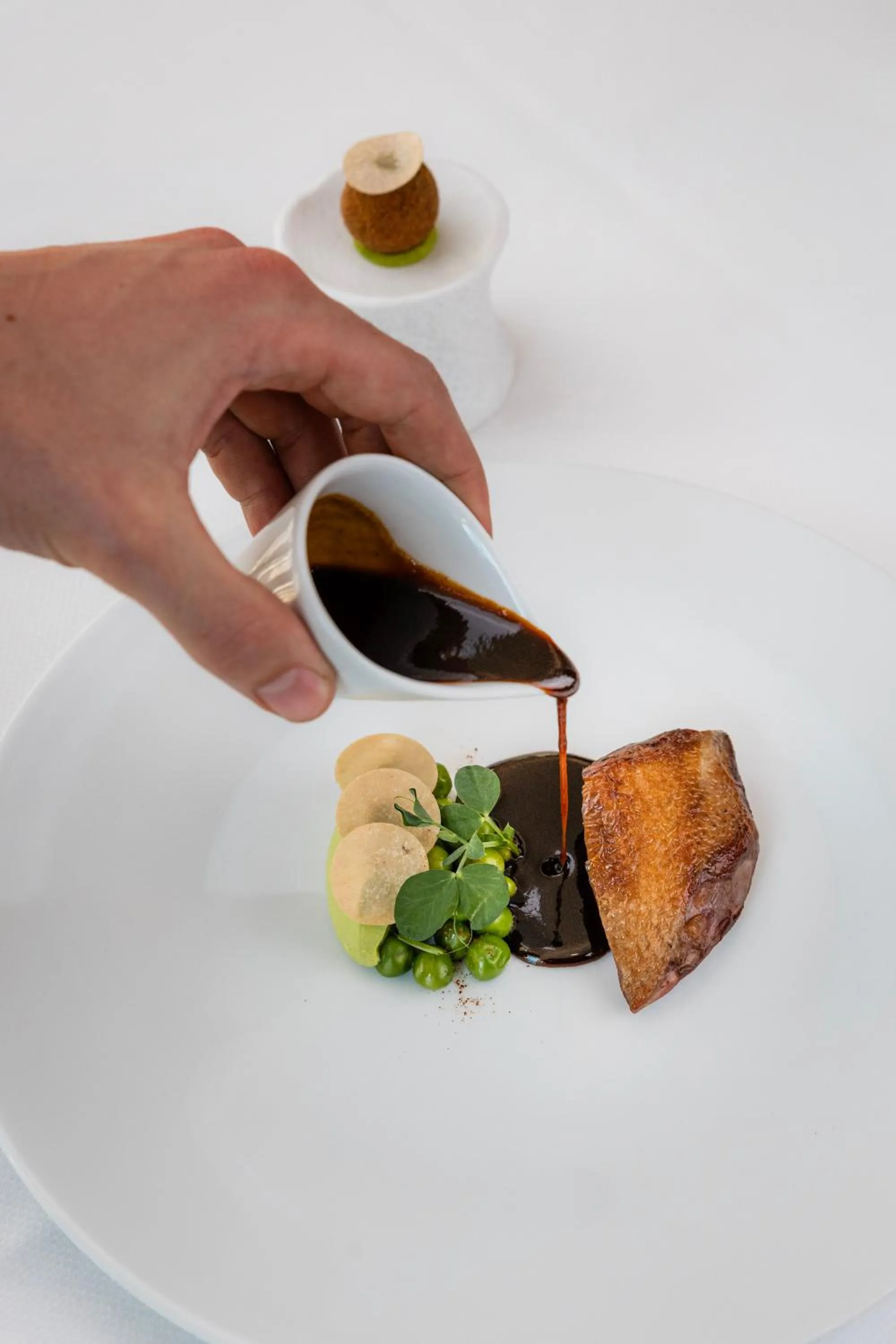 Restaurant/places to eat in Grand Hôtel "Château de Sully" - Piscine & Spa -Teritoria