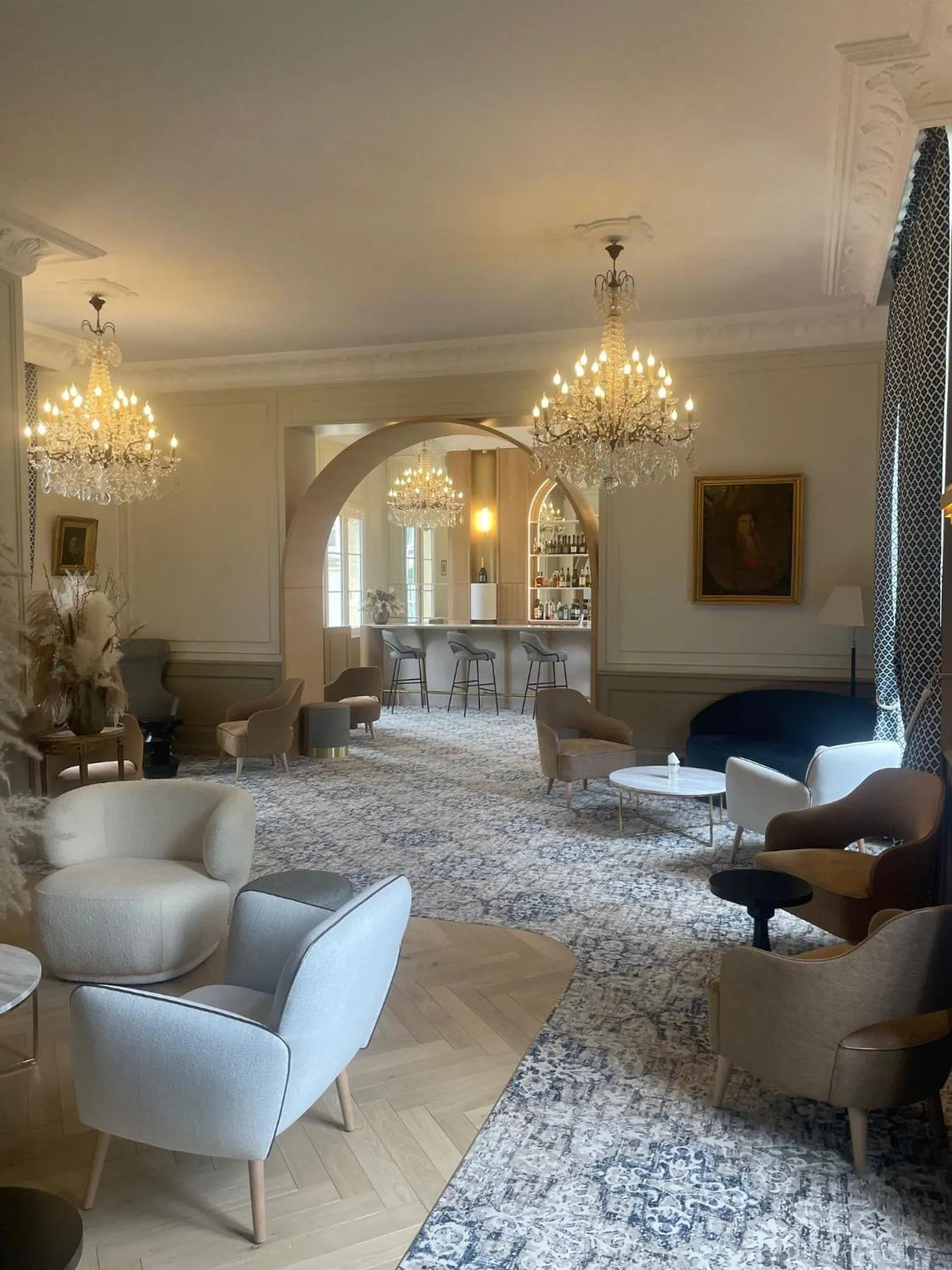 Grand Hôtel "Château de Sully" - Piscine & Spa