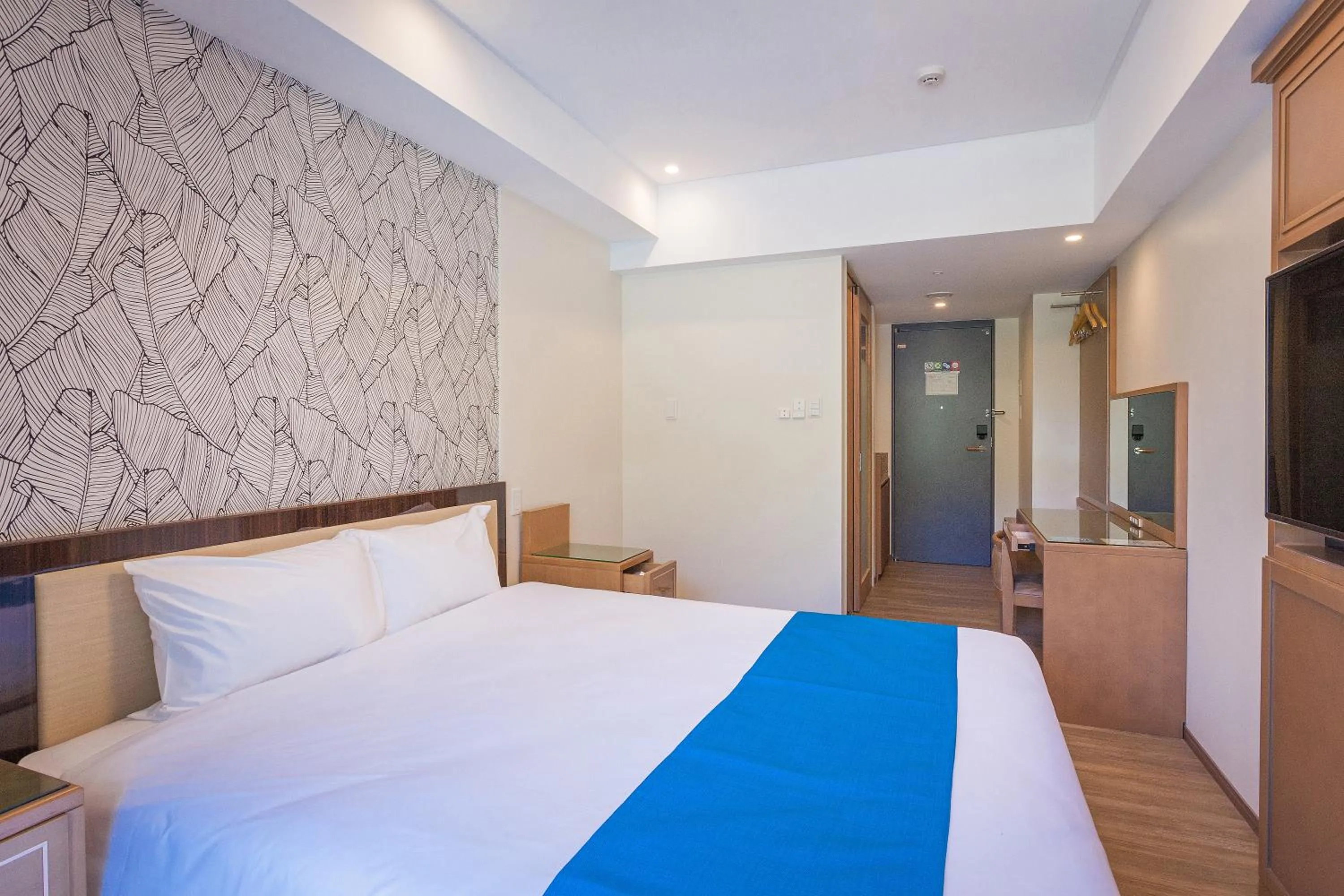 Bed in Kariyushi LCH. Resort