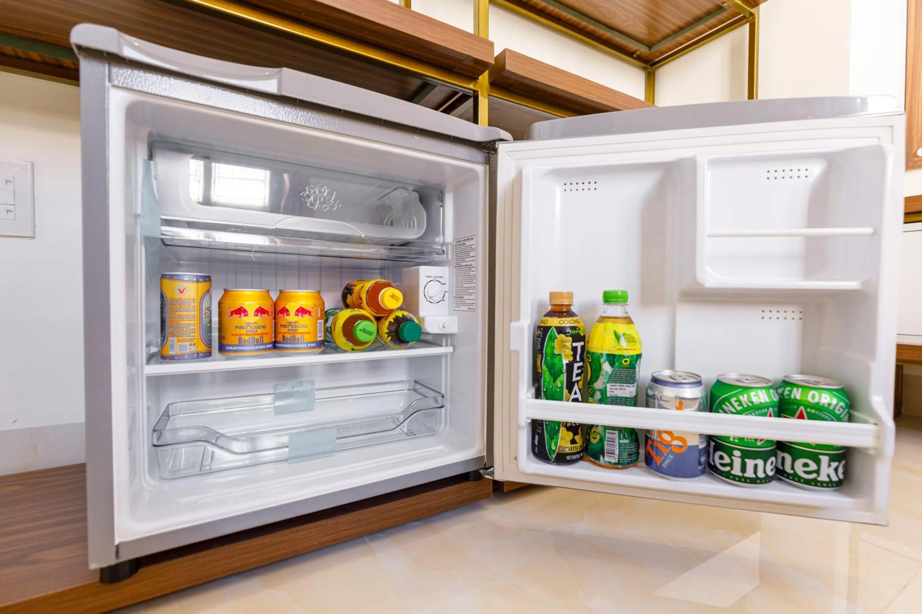 Food and drinks in Moschino HT