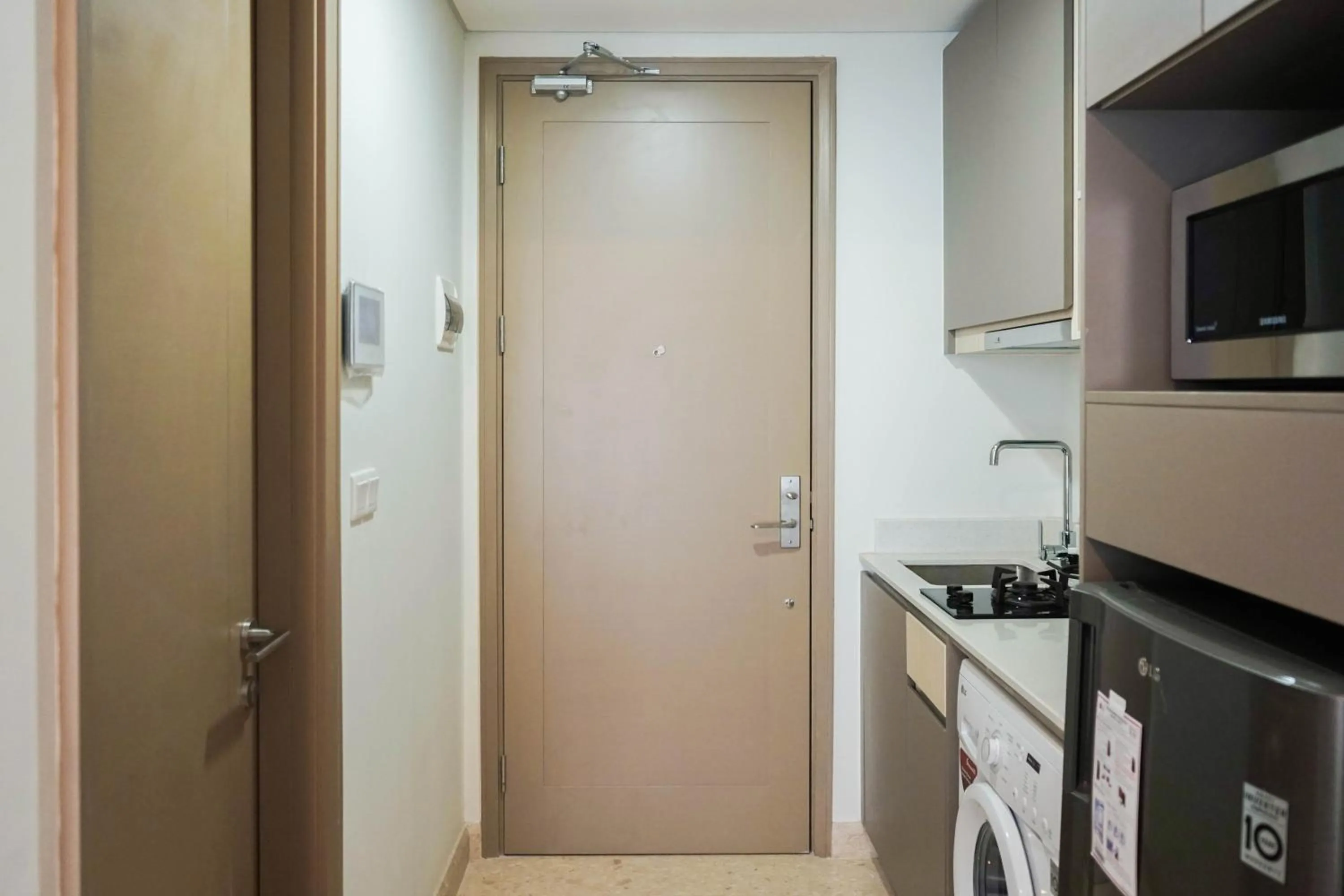 New Furnished Studio with Sea View at Gold Coast Apartment By Travelio