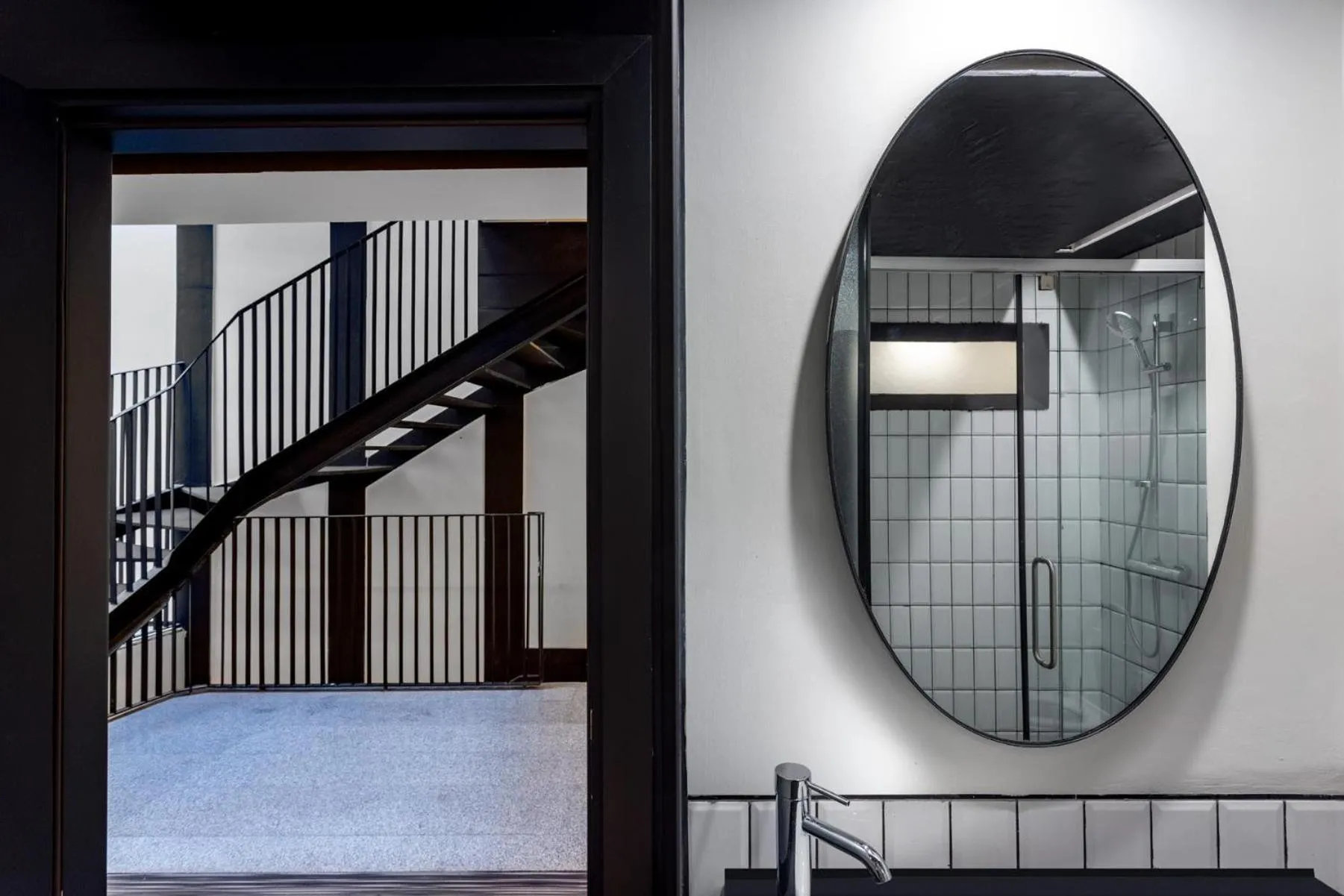 Bathroom in NUO By juSTa