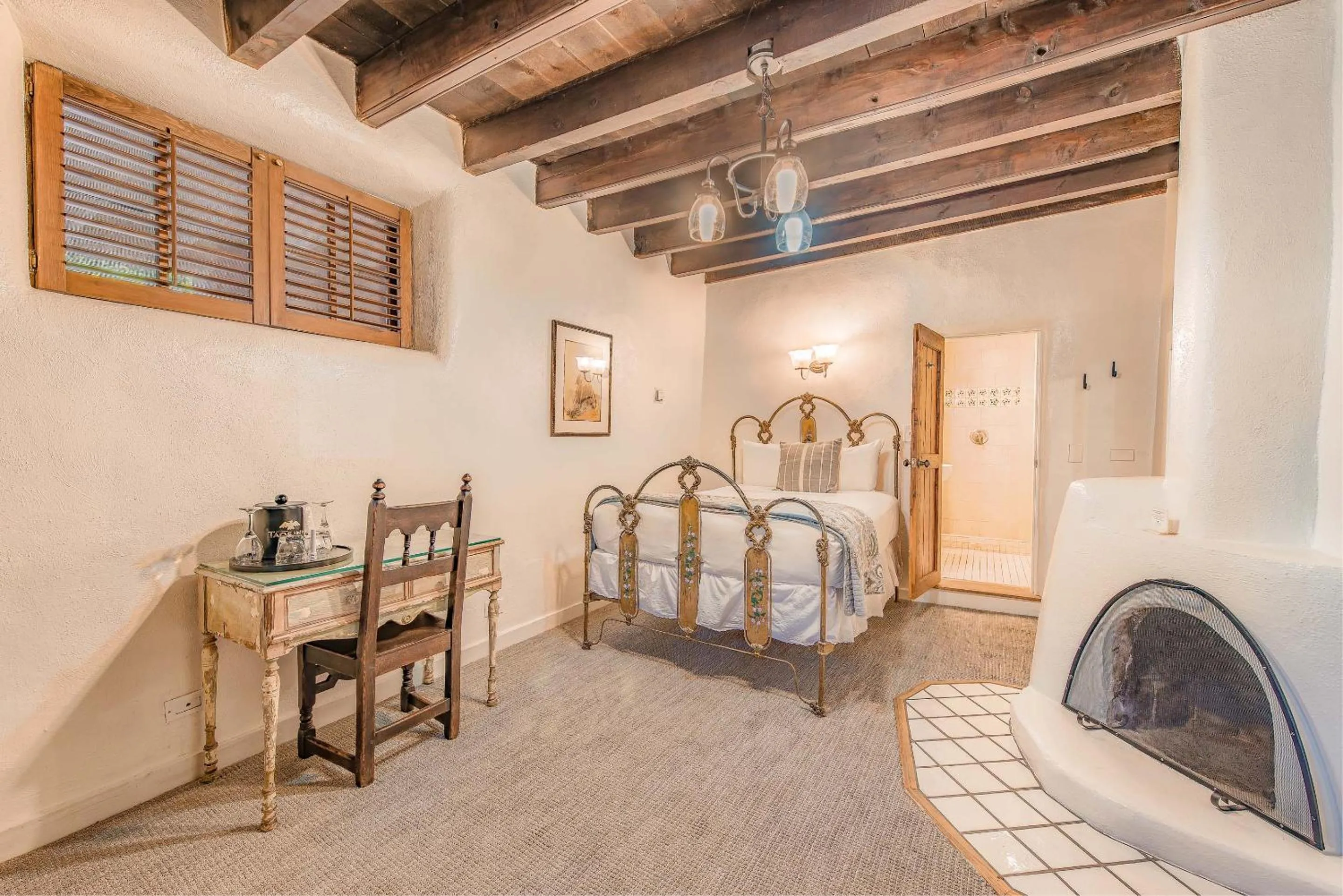 Photo of the whole room, Bed in The Historic Taos Inn