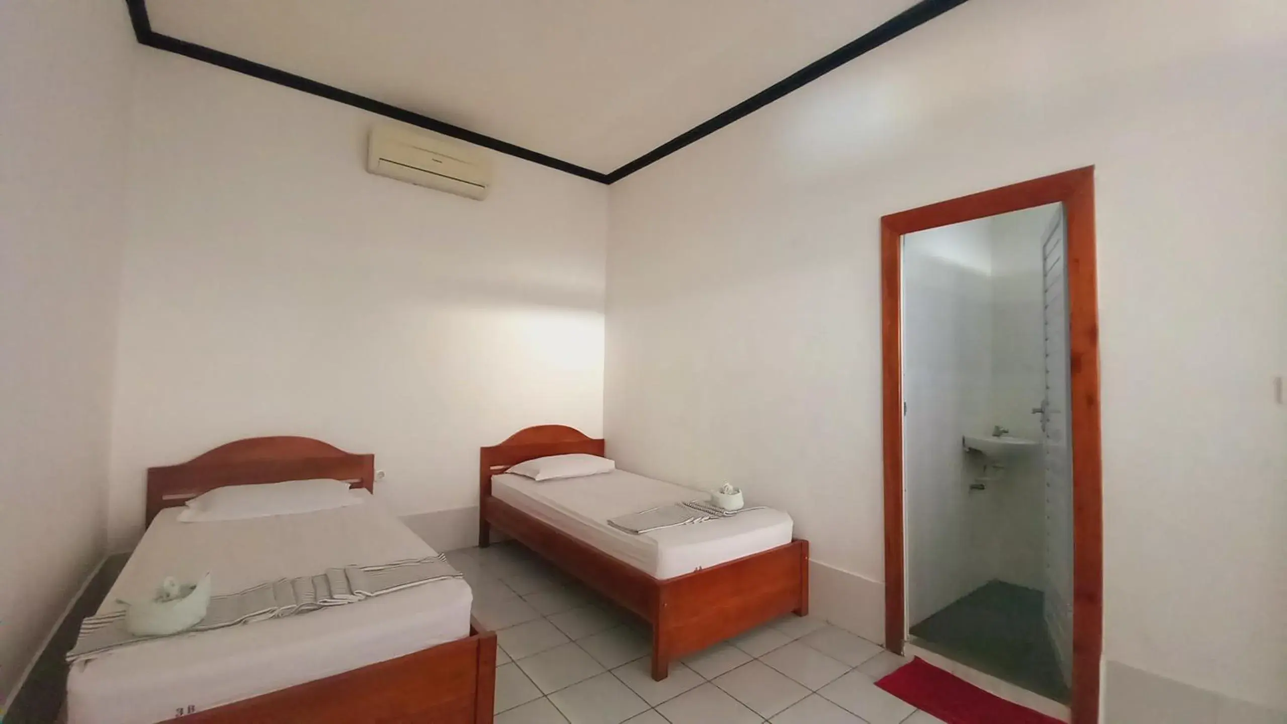 Deluxe Twin Room in Bajo Hotel Deluxe Twin Room in Bajo Hotel