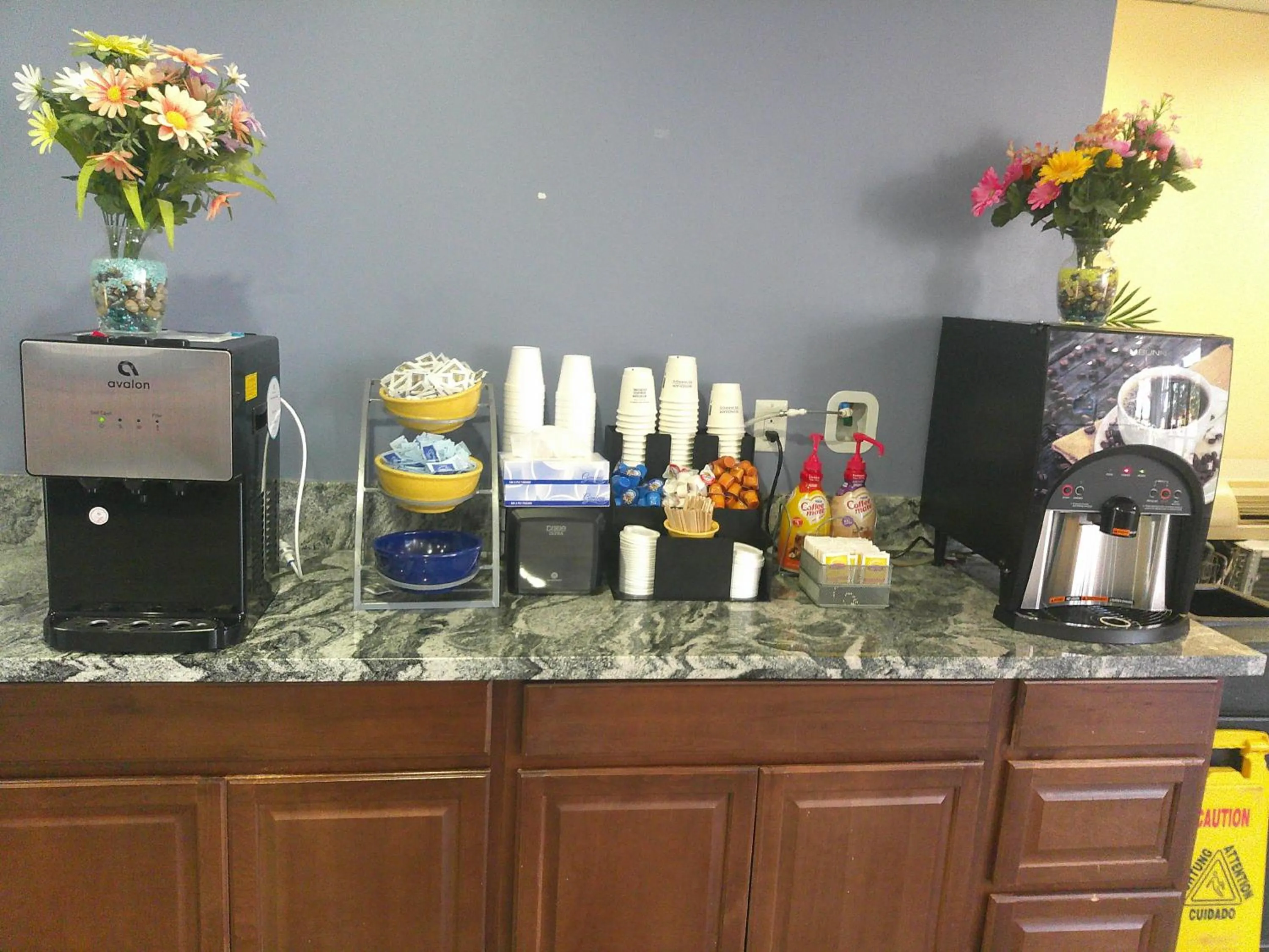 Lobby or reception in Red Roof Inn Hampton Coliseum