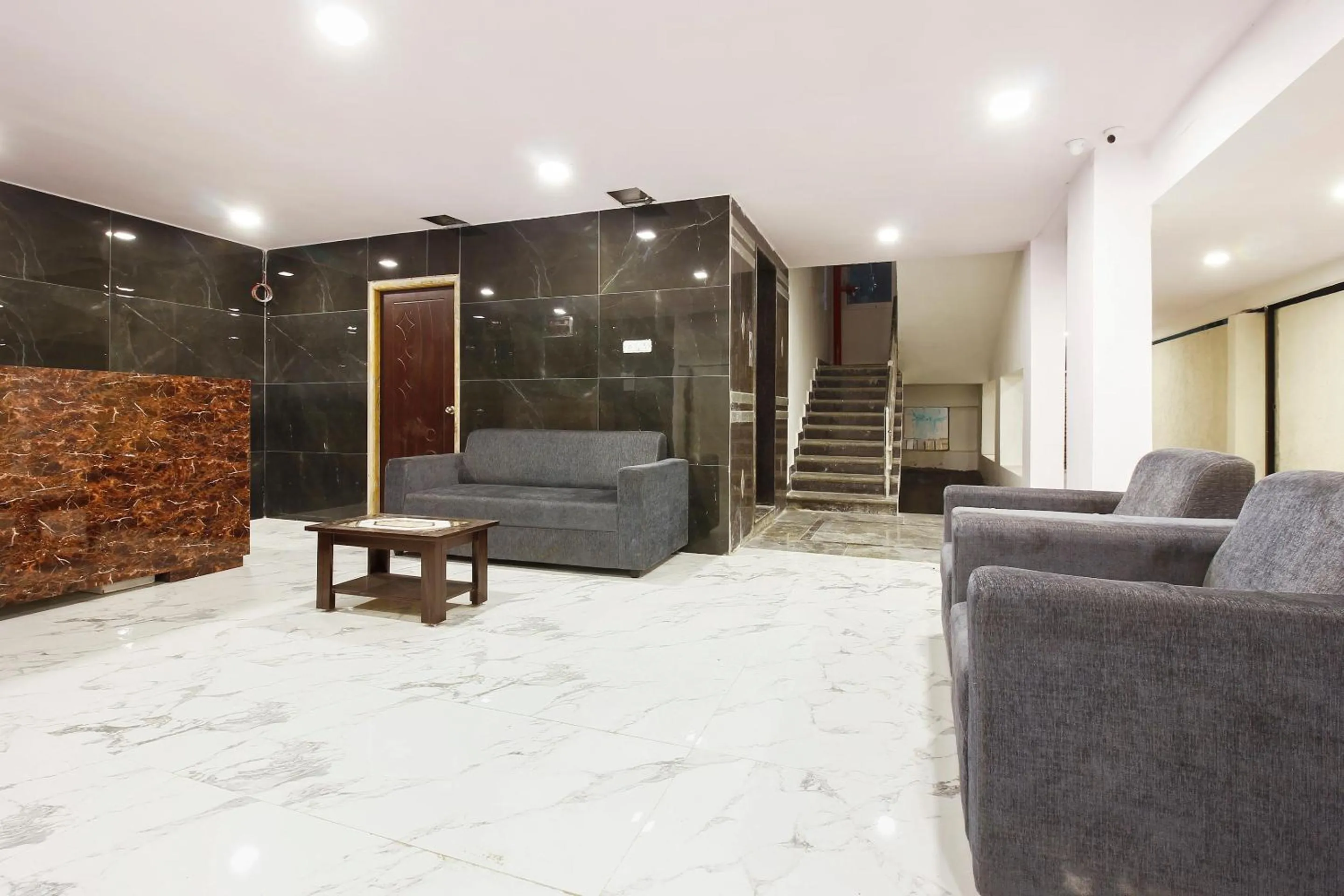 Lobby or reception in Super Capital O Che Sigma Hotel