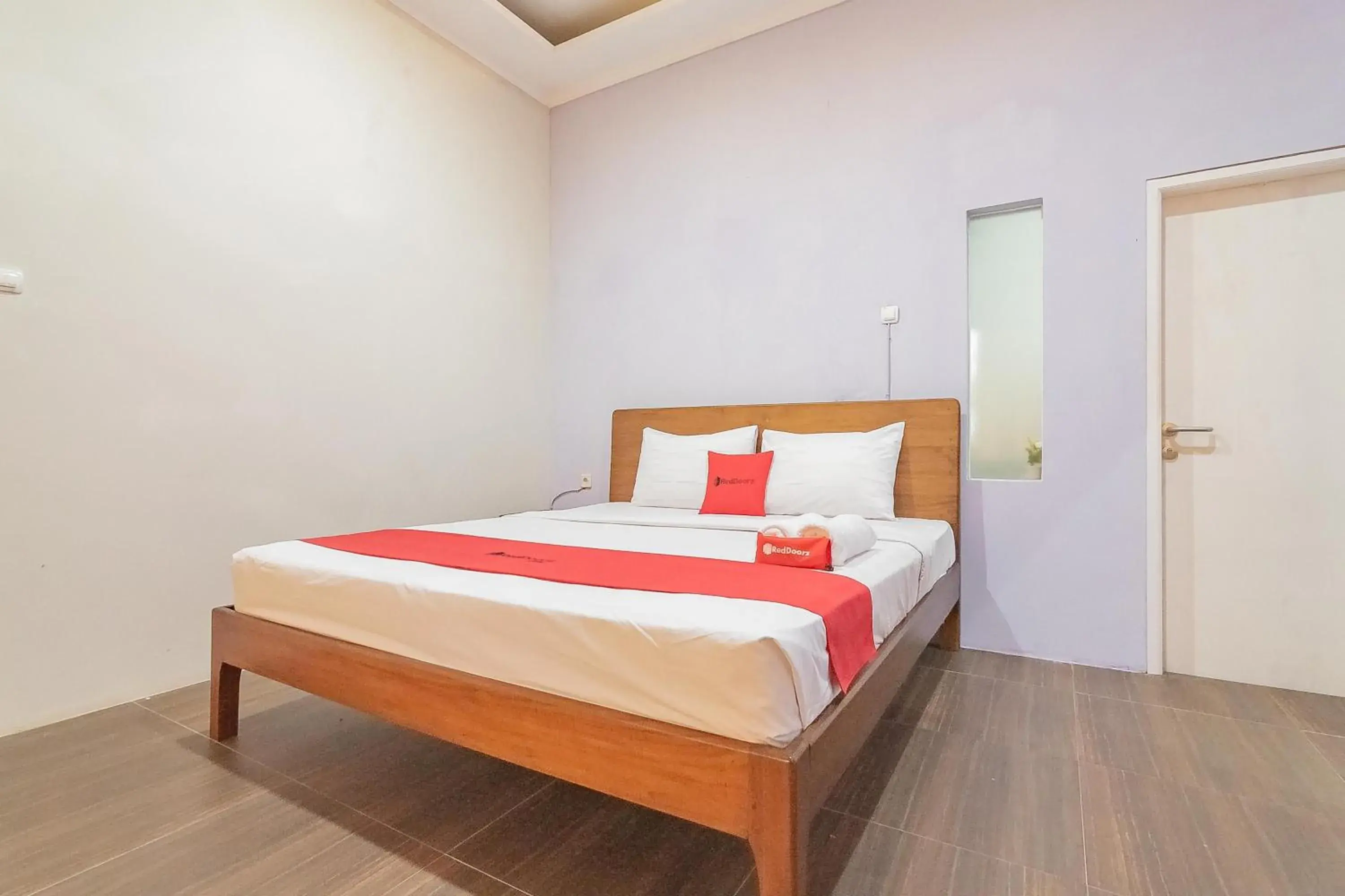 Double Room in RedDoorz Resort Syariah near DCastello Ciater Subang Double Room in RedDoorz Resort Syariah near DCastello Ciater Subang