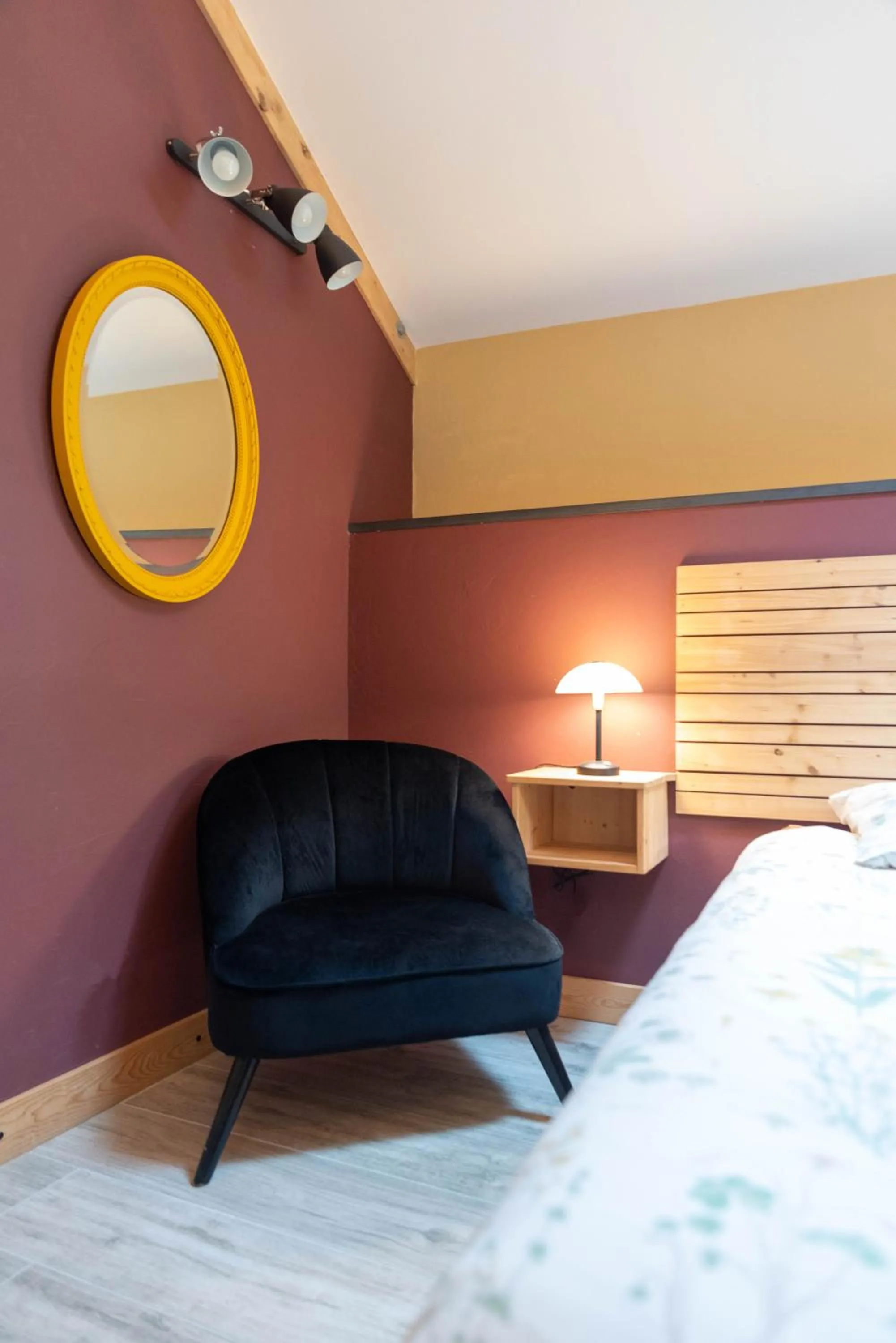 Bedroom, Bed in Les Balcons de la Terrasse