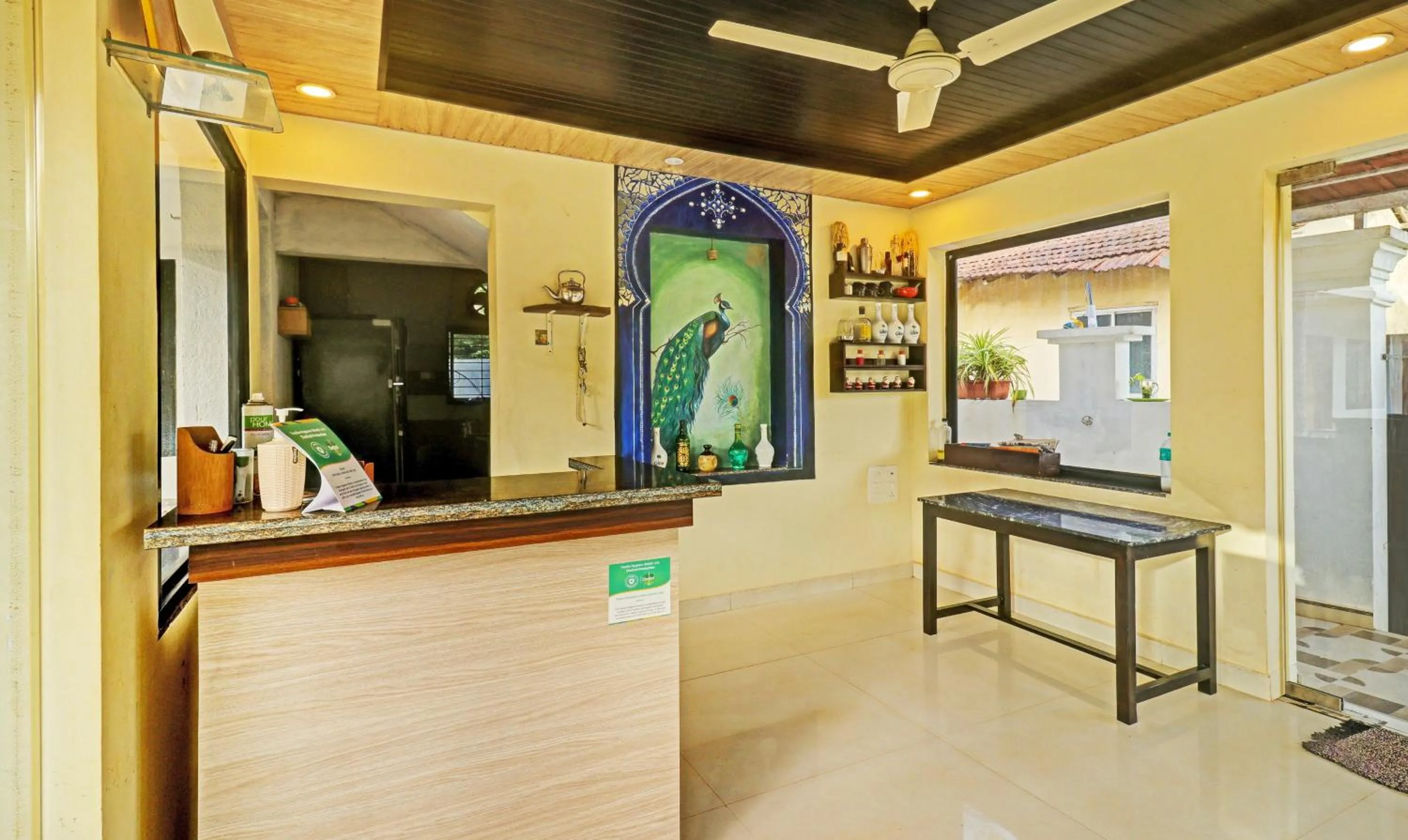 Lobby or reception in Itsy Hotels Morjim Pride