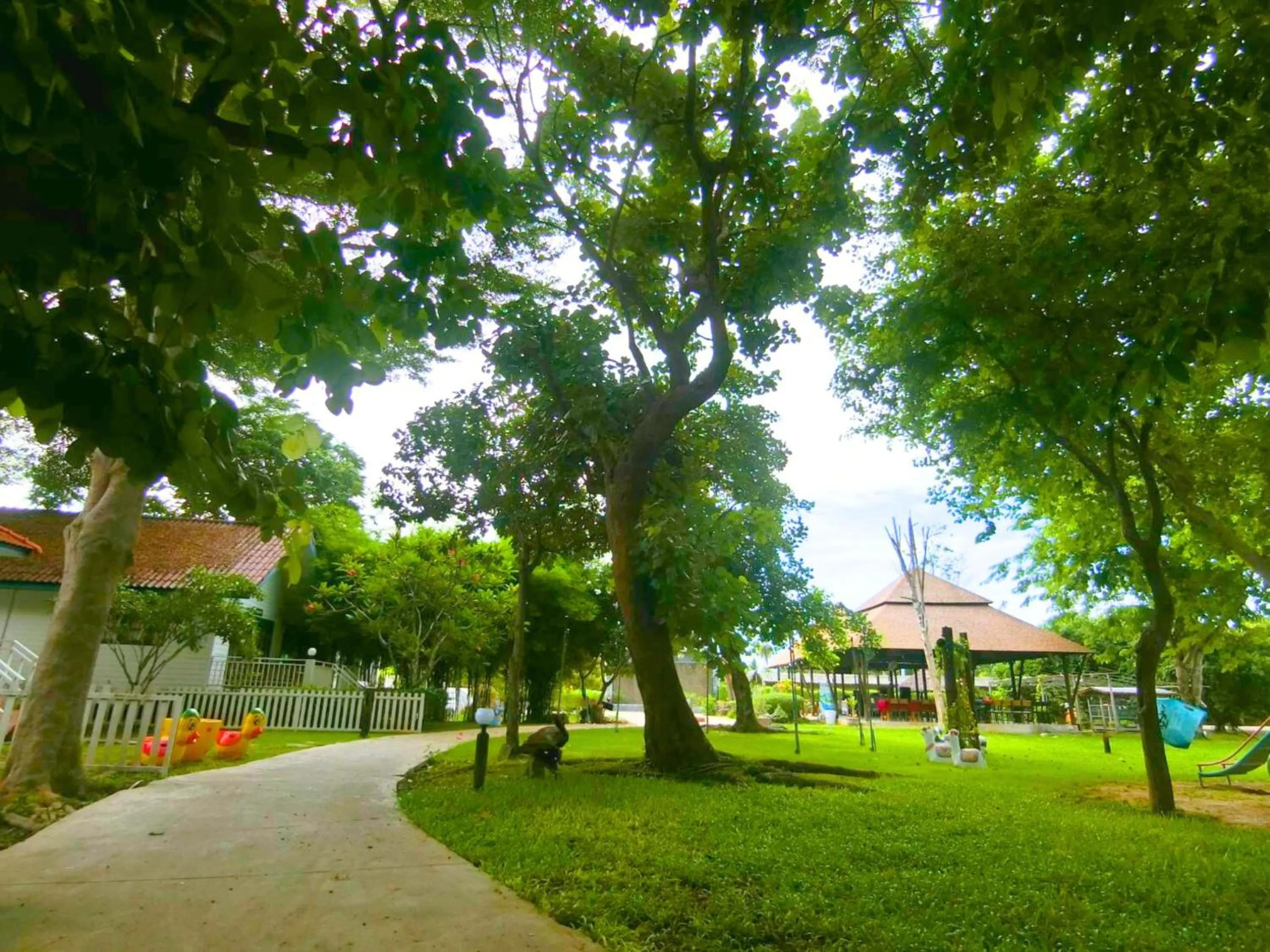Garden in AURA Park Resort