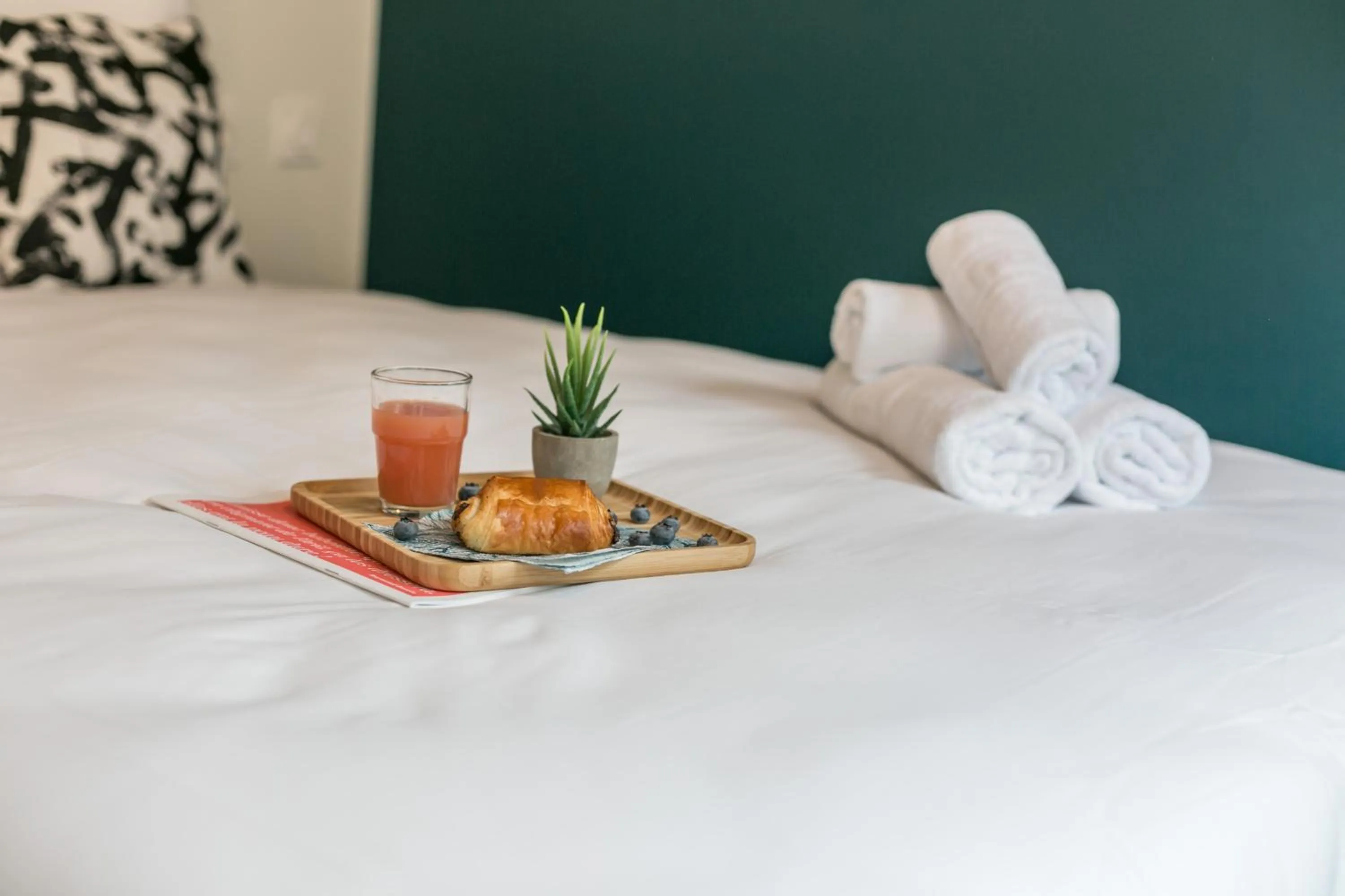 Bedroom, Bed in WS Tour Eiffel - Nicolo