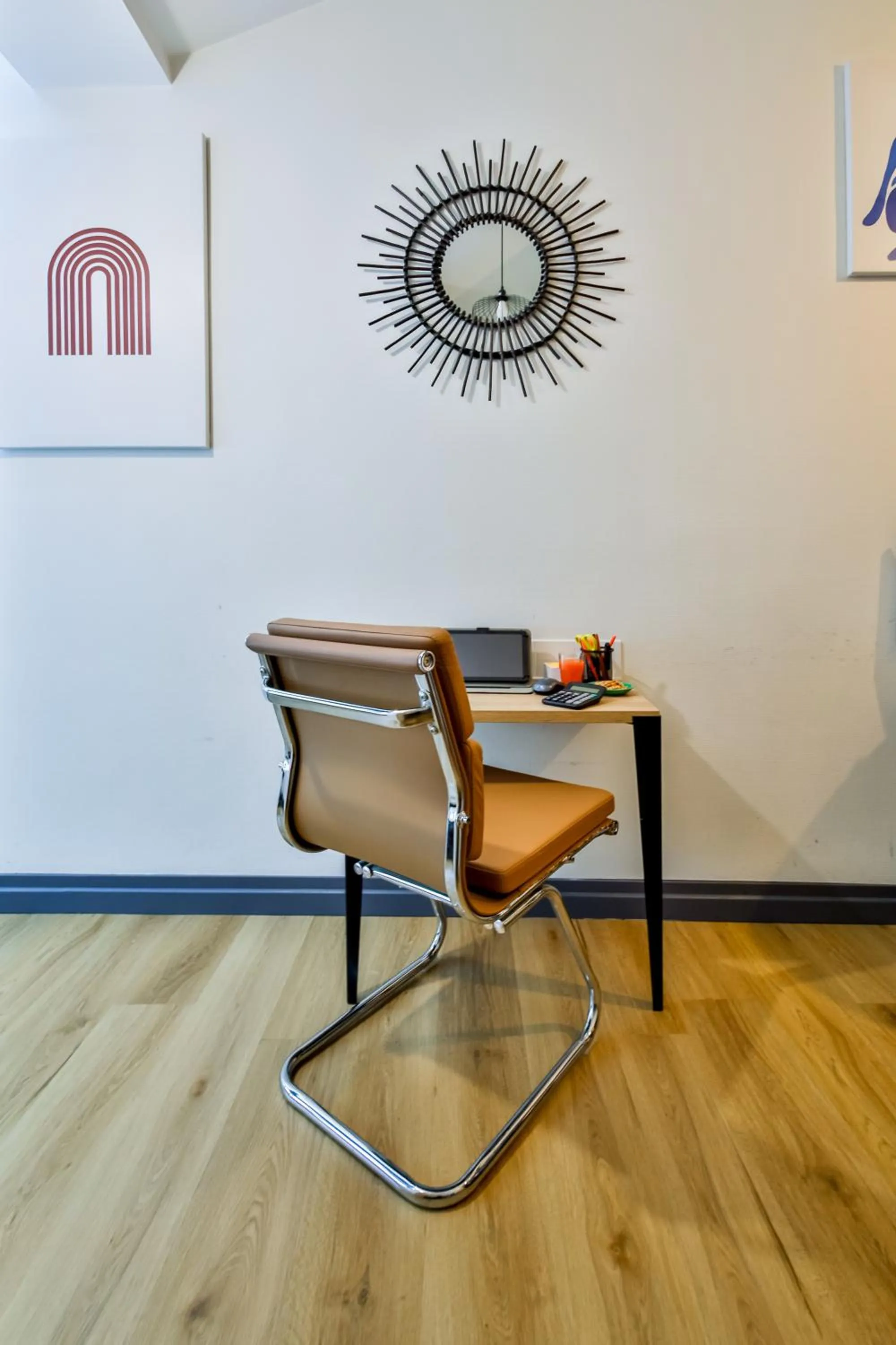 Seating area in WS Tour Eiffel - Nicolo