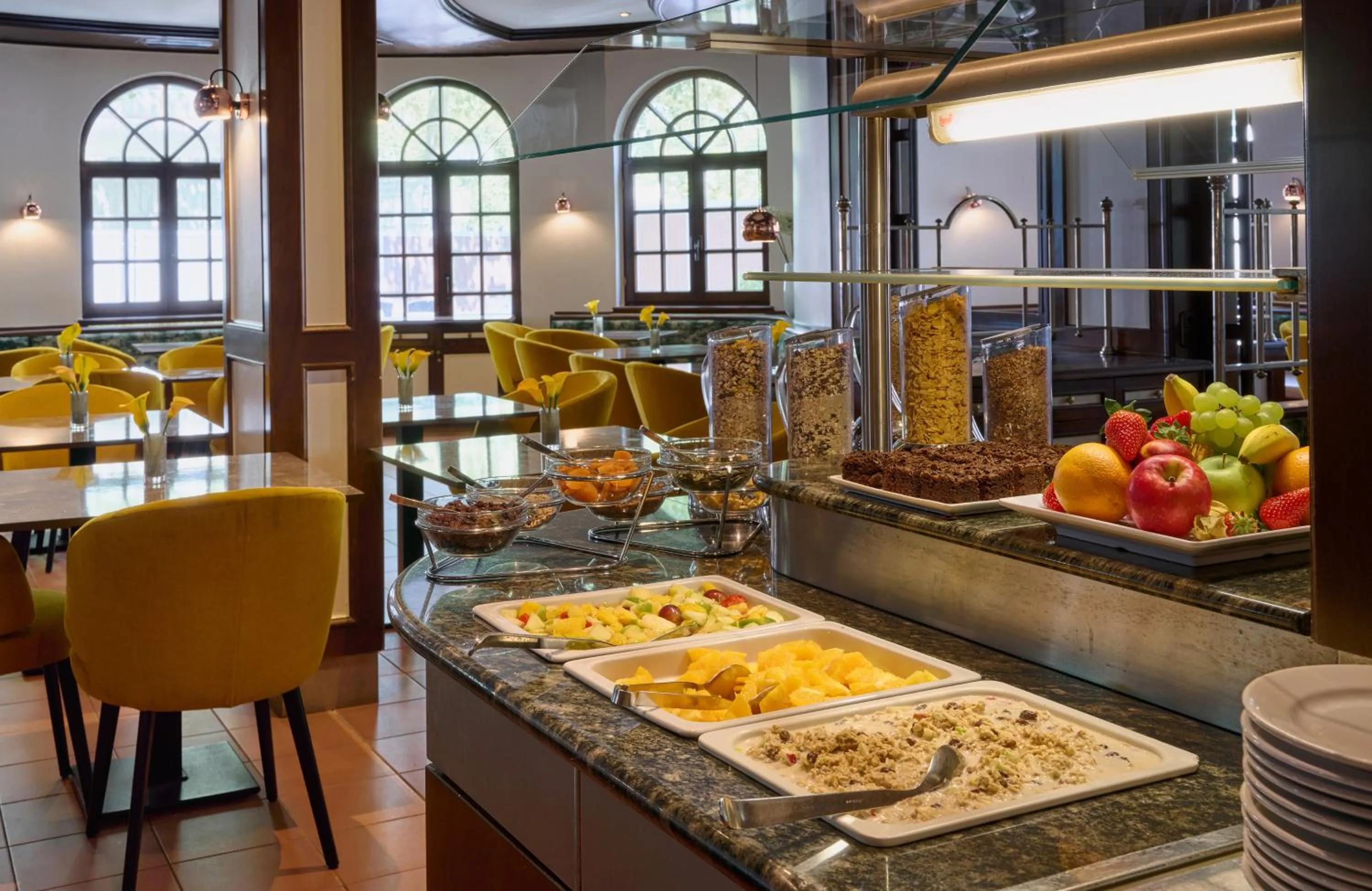 Breakfast in Leonardo Hotel & Residenz München