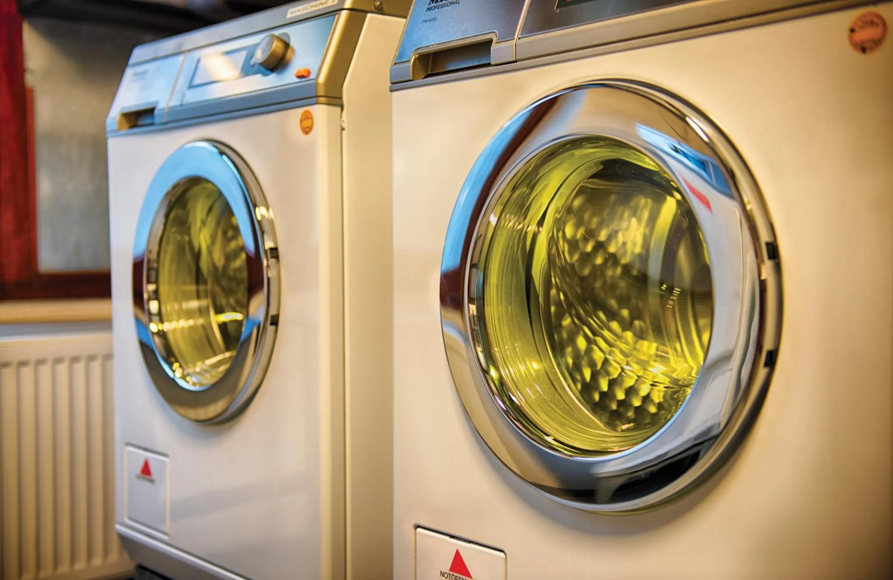 laundry in Leonardo Hotel & Residenz München