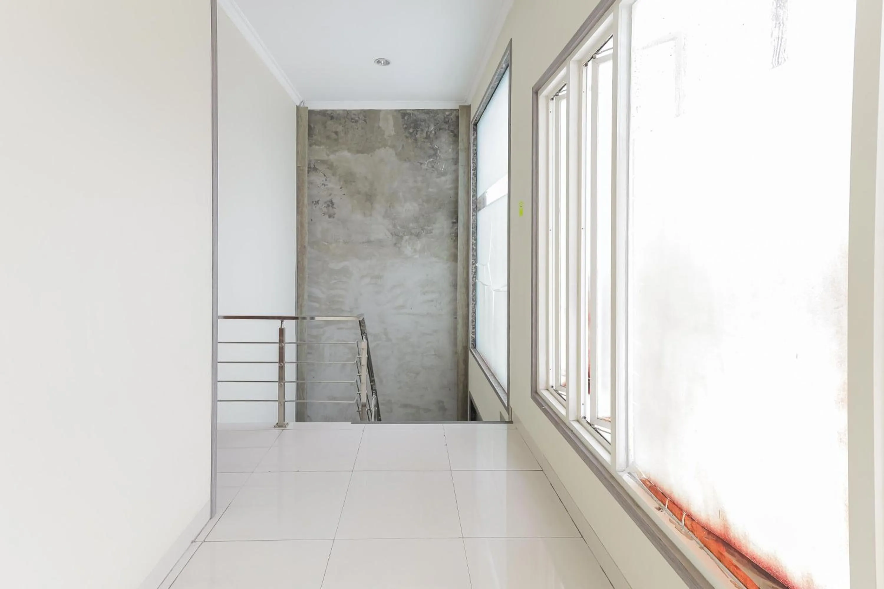 Floor plan in RedDoorz at Ngaggel Jaya Surabaya