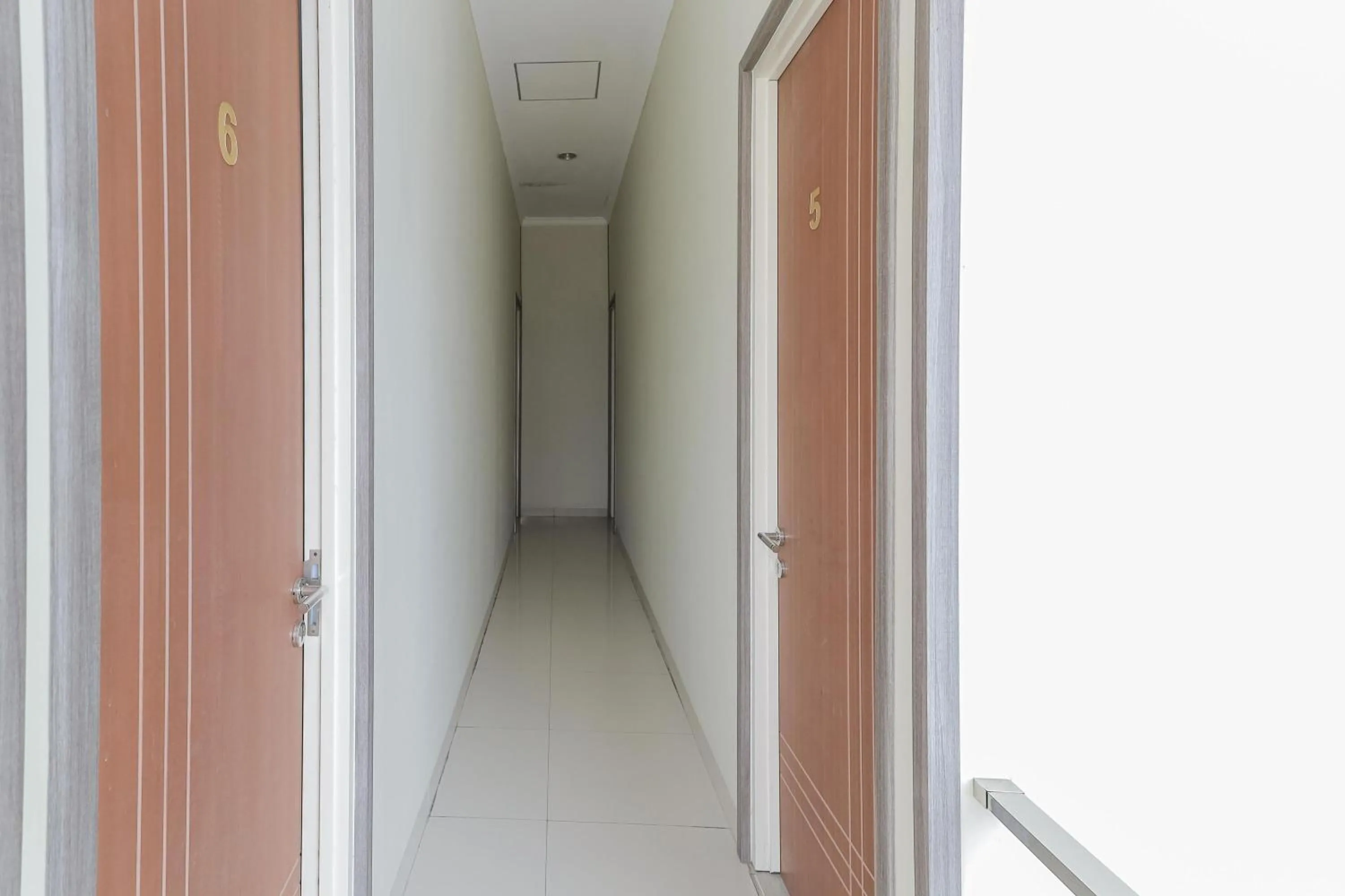 Floor plan in RedDoorz at Ngaggel Jaya Surabaya