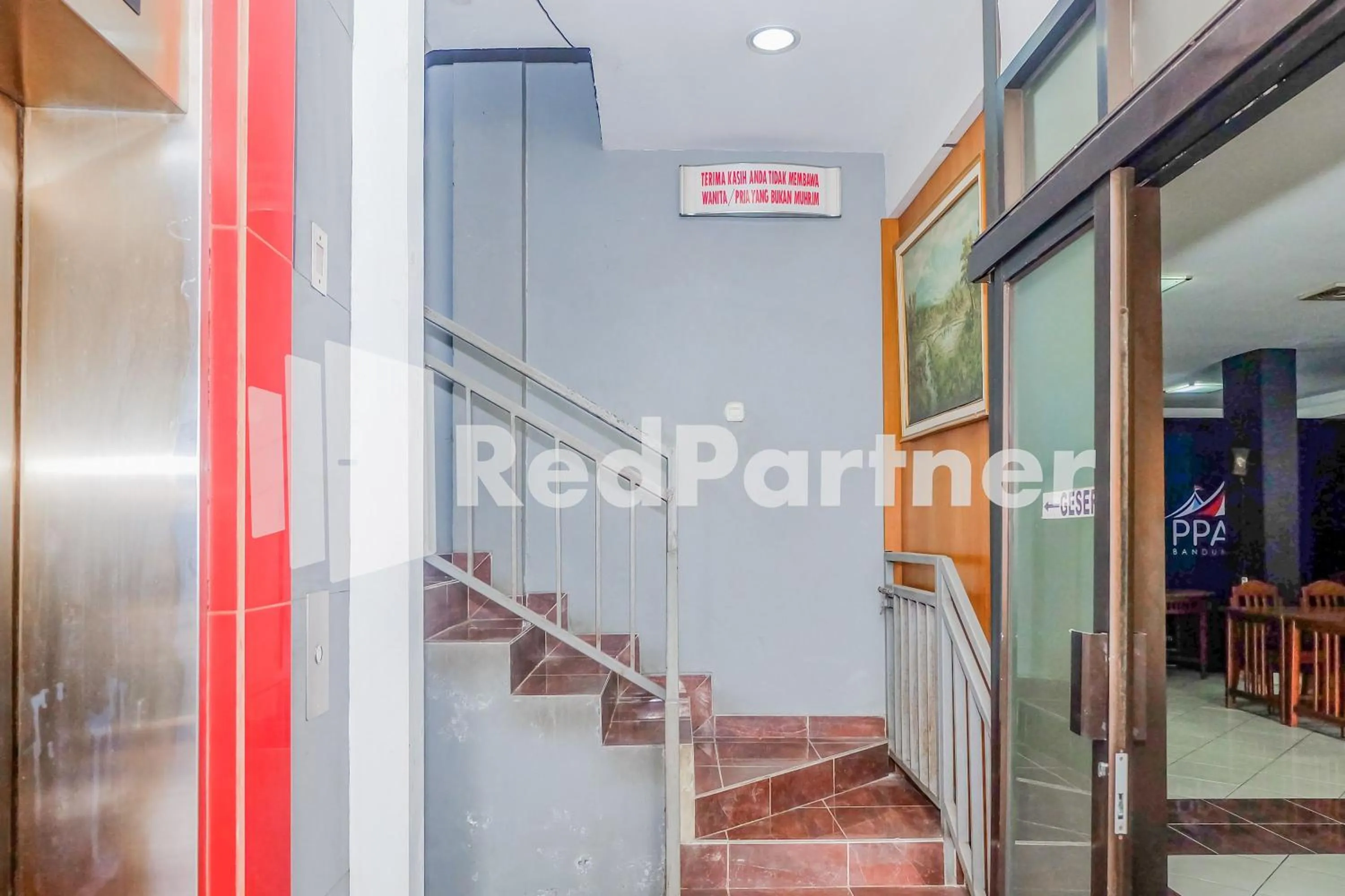 Floor plan in Hotel Sebelas at Jalan Palasari Mitra RedDoorz