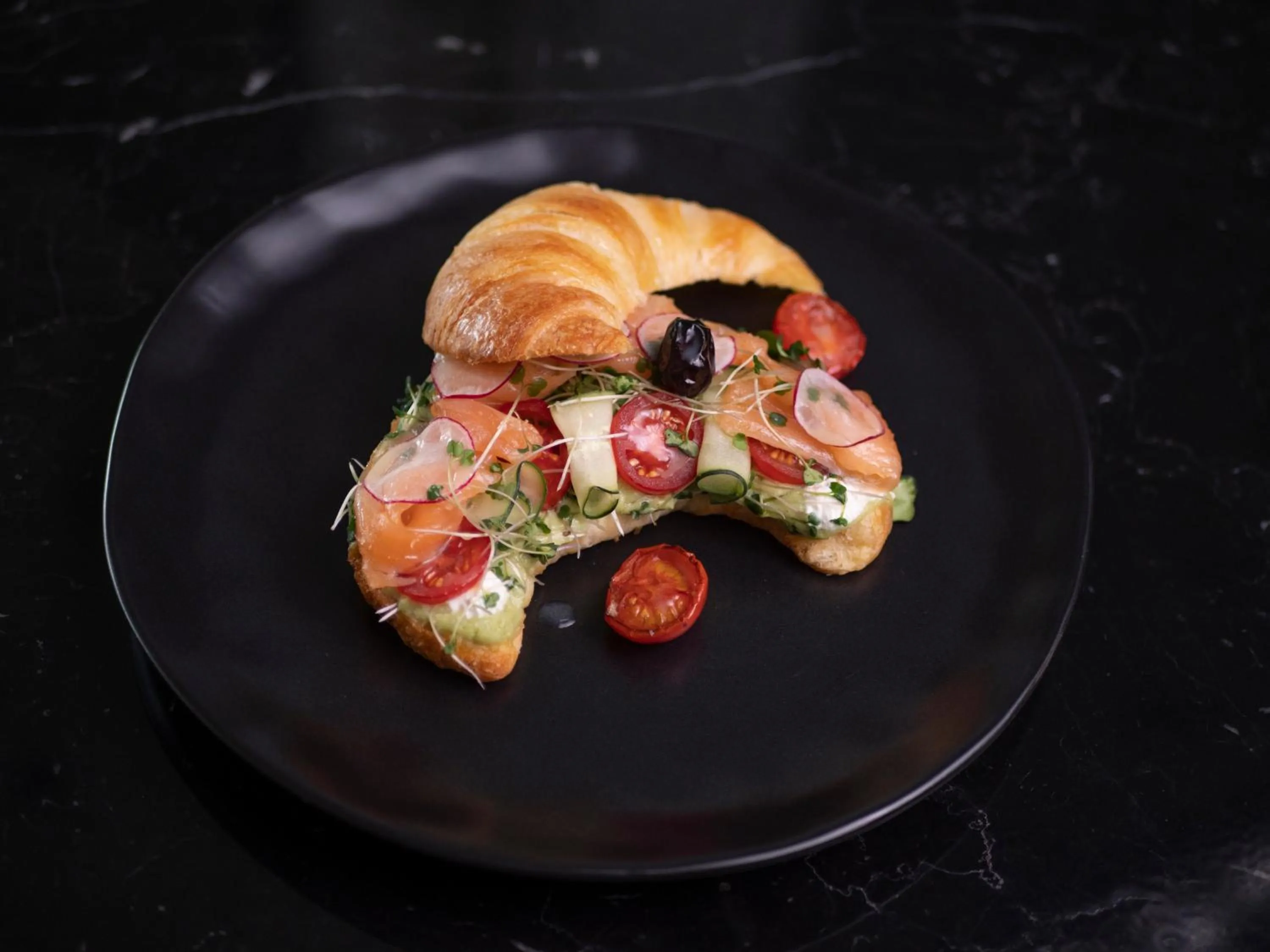 Restaurant/places to eat in Vivid Blue Serenity Resort