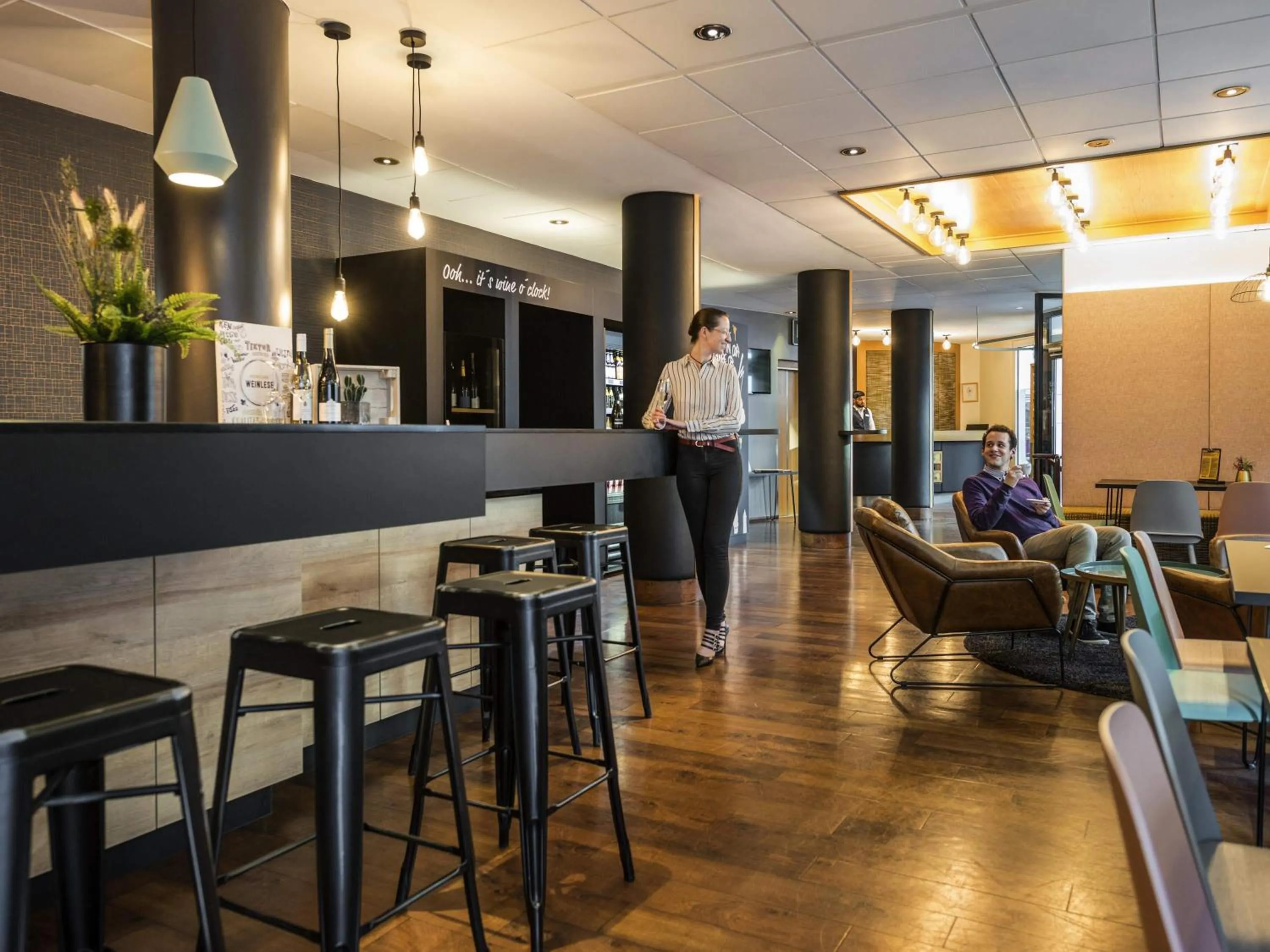 Lounge or bar in Mercure Hotel Berlin Zentrum Superior